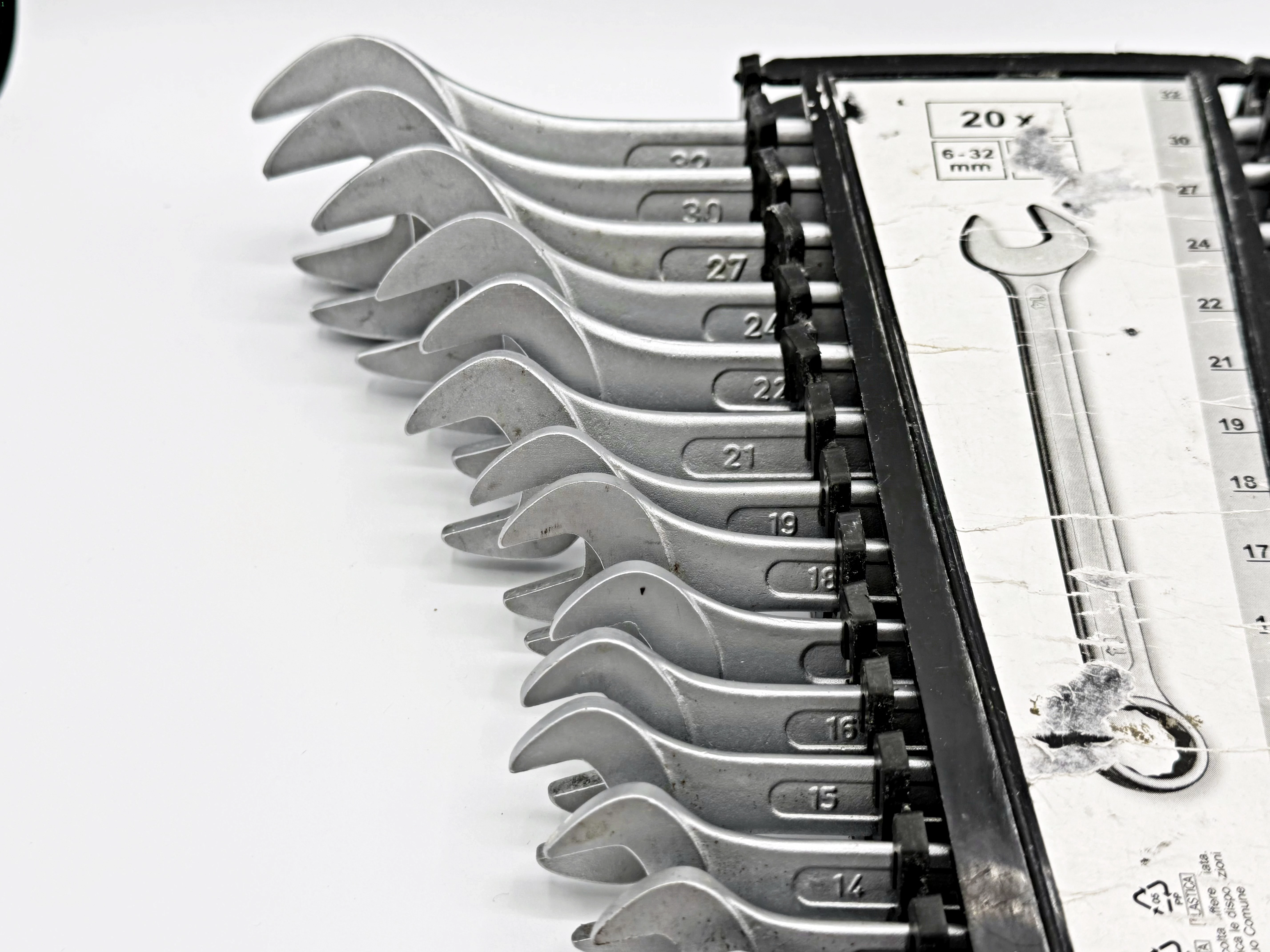 klucze-plasko-oczkowe-20-x-6-32-mm-ean-gtin-4048125700241