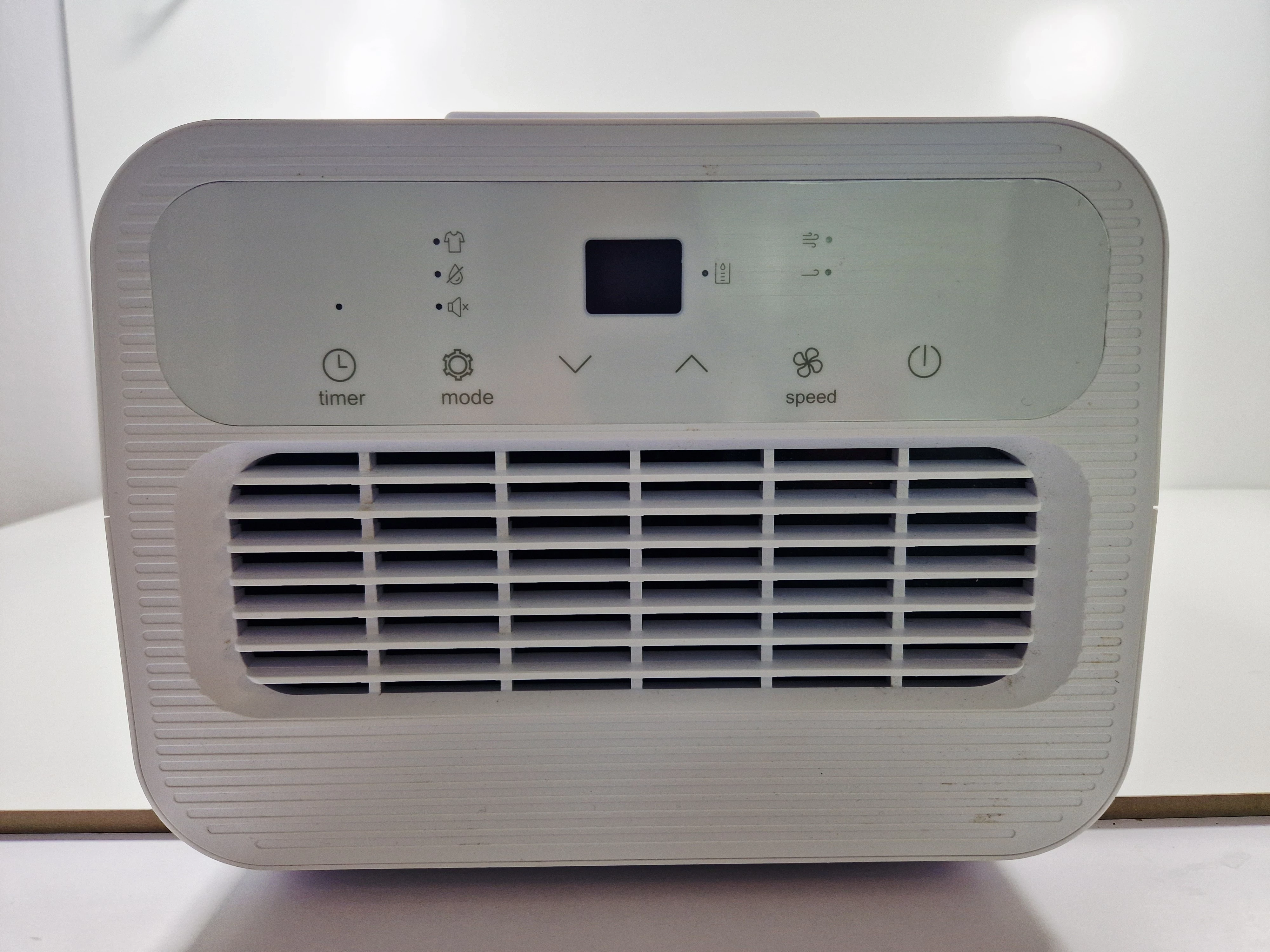 osuszacz-powietrza-12l-r290-bialy-equation-moc-28000