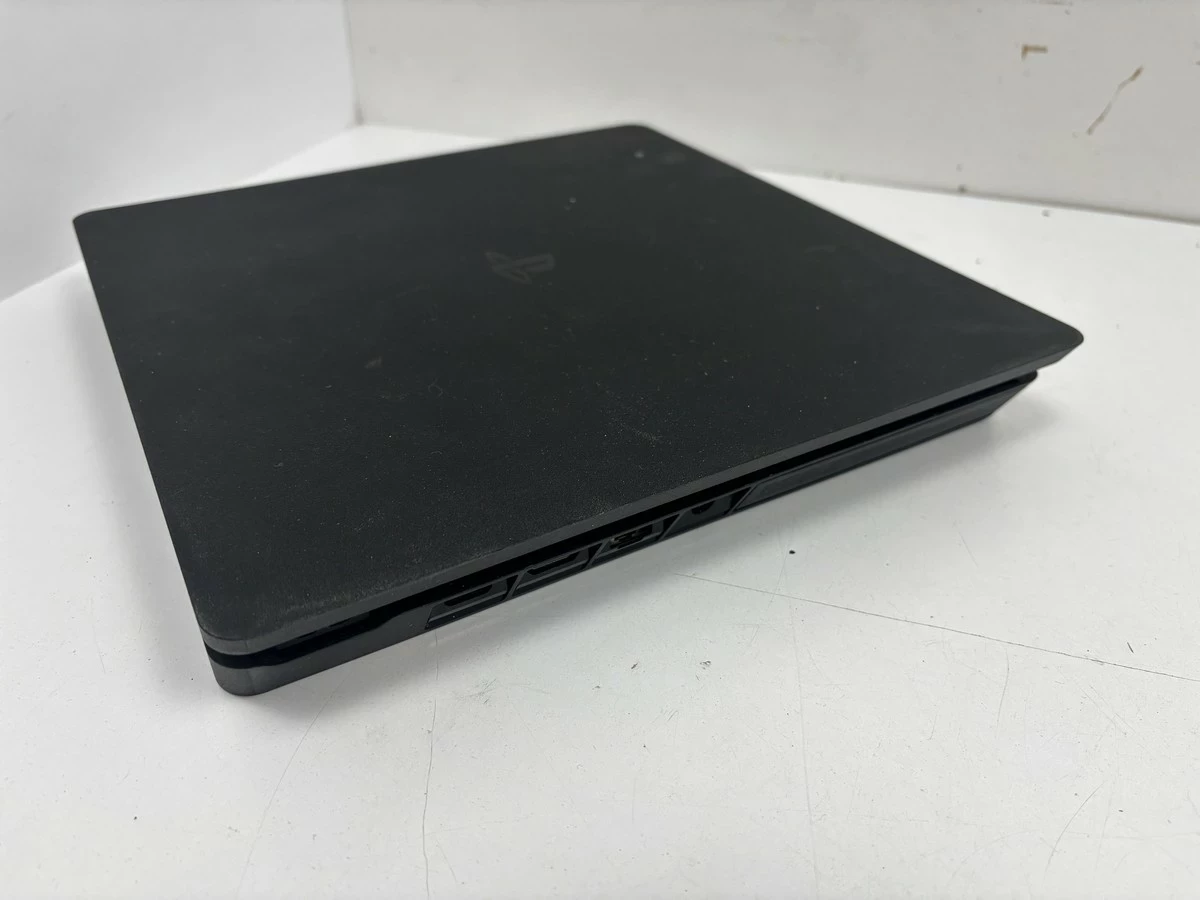 konsola-playstation-4-slim-pad-kabel-wersja-130590-1