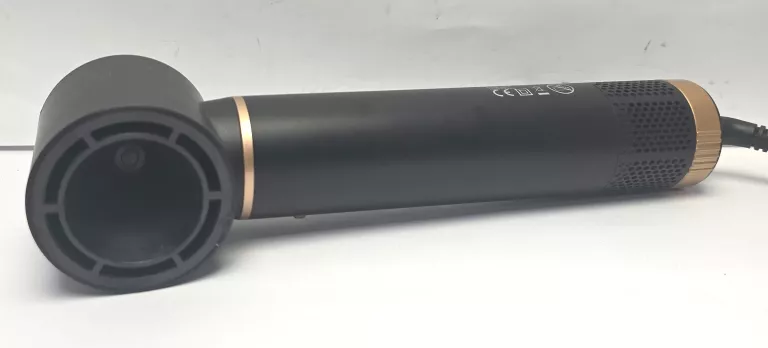 suszarko-lokowka-air-styler-wt-638-800w-5-nakladek-stan-11323-2