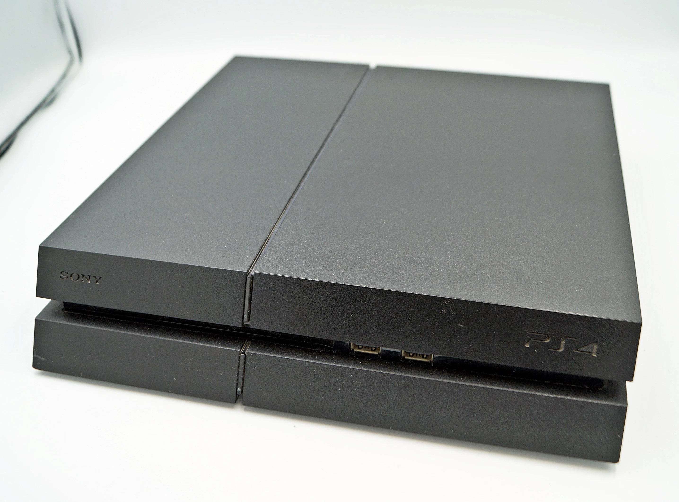 konsola-pos-4-1t-cuh-1216a-z-padem-okablowanie-ean-gtin-711719862536