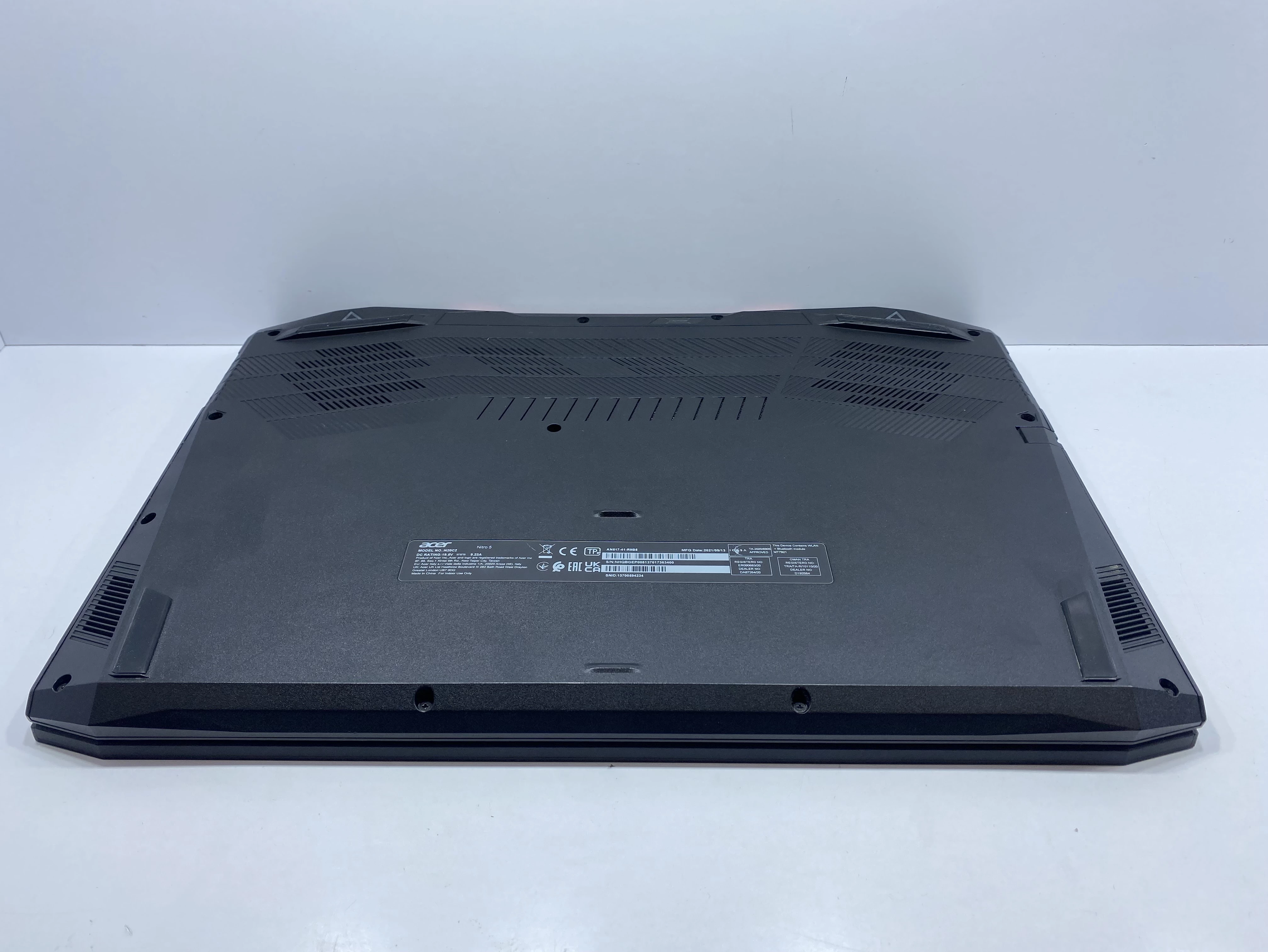 acer-nitro-5-laptop-gamingowy-an517-41-czarny-typ-dysku-twardego-128550-2