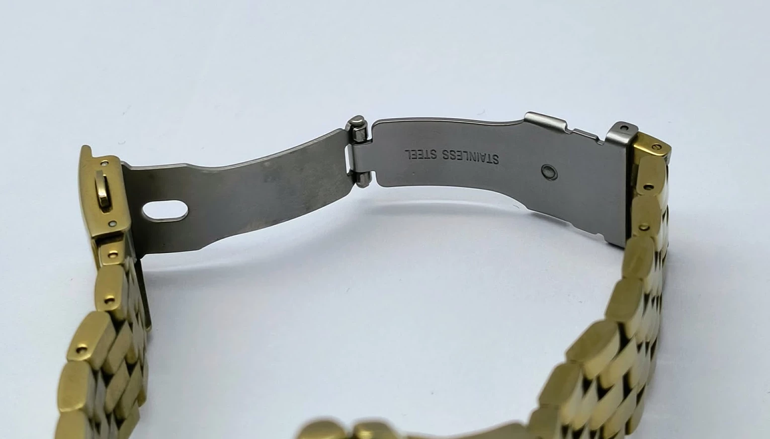 zegarek-damski-beverly-hills-polo-club-bp-3572c1303-mechanizm-18738-1