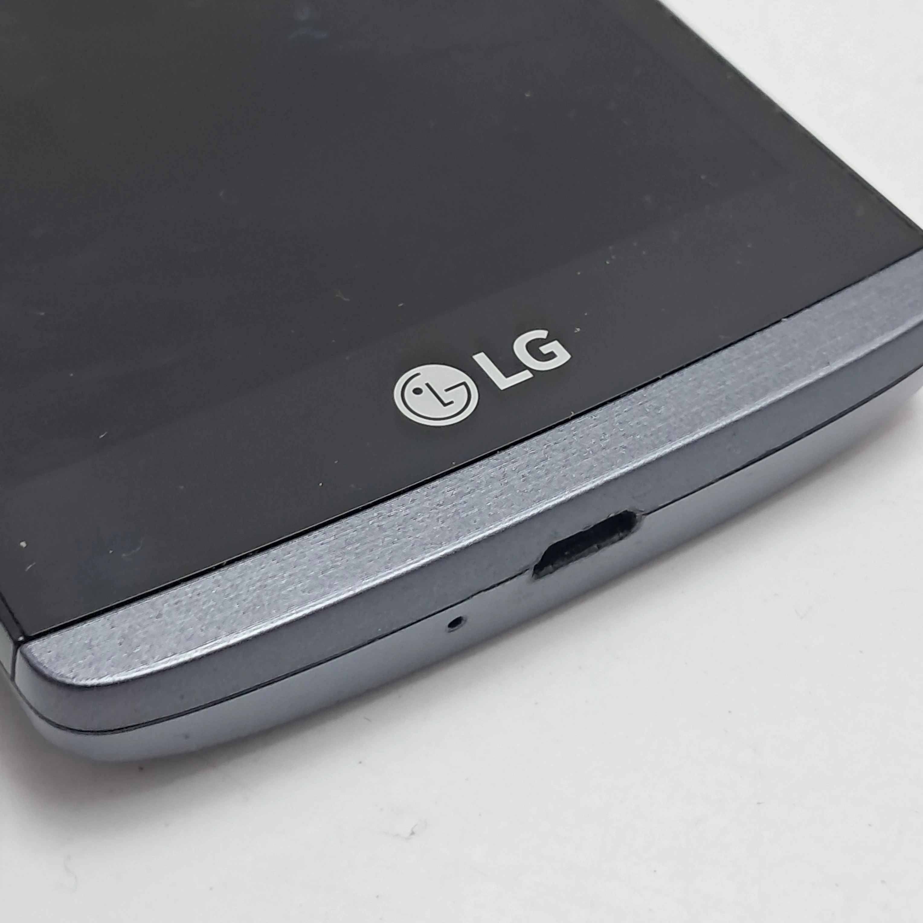 telefon-lg-leon-kod-producenta-lgh340nadeukt