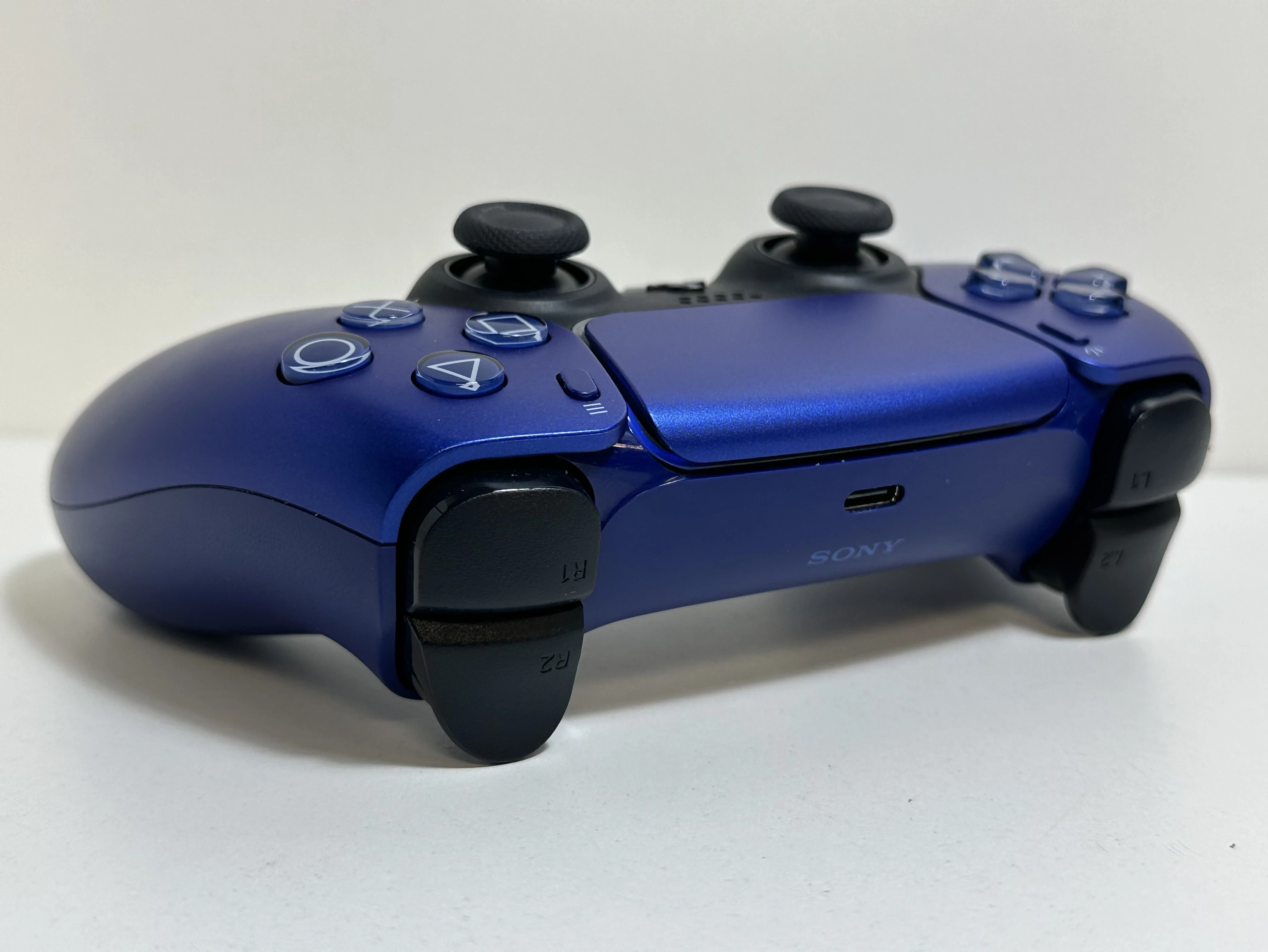 sony-playstation-5-dualsense-cobalt-blue-igla-wartookazja-waga-produktu-z-opakowaniem-jednostkowym-044