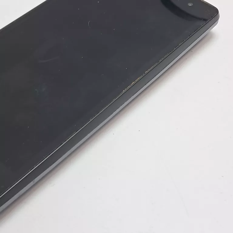 telefon-lg-leon-typ-202685-212929