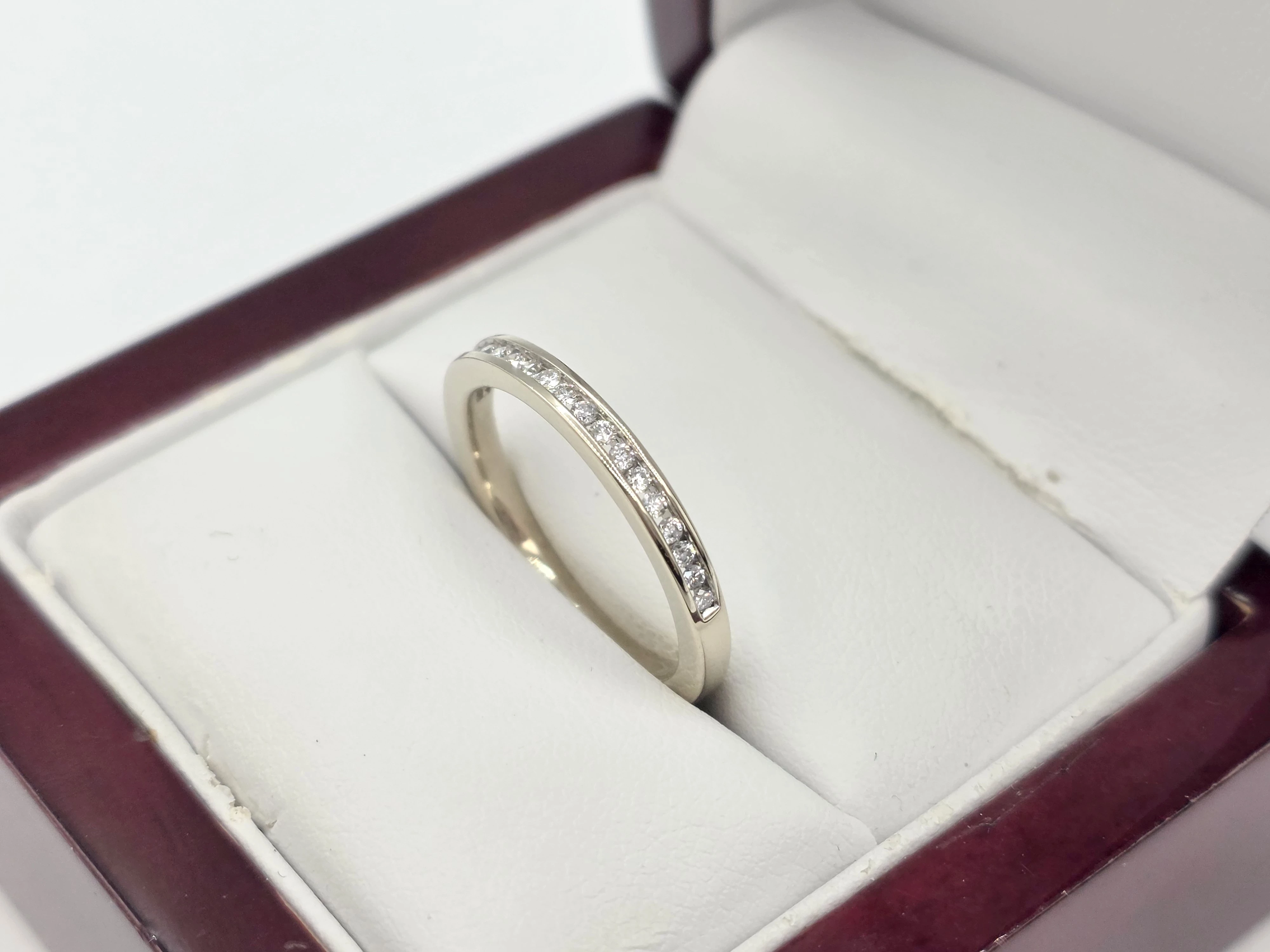 zloty-pierscionek-z-brylantami-019ct-585-267g-r15-rozmiarsrednica-wew-mm-372-16