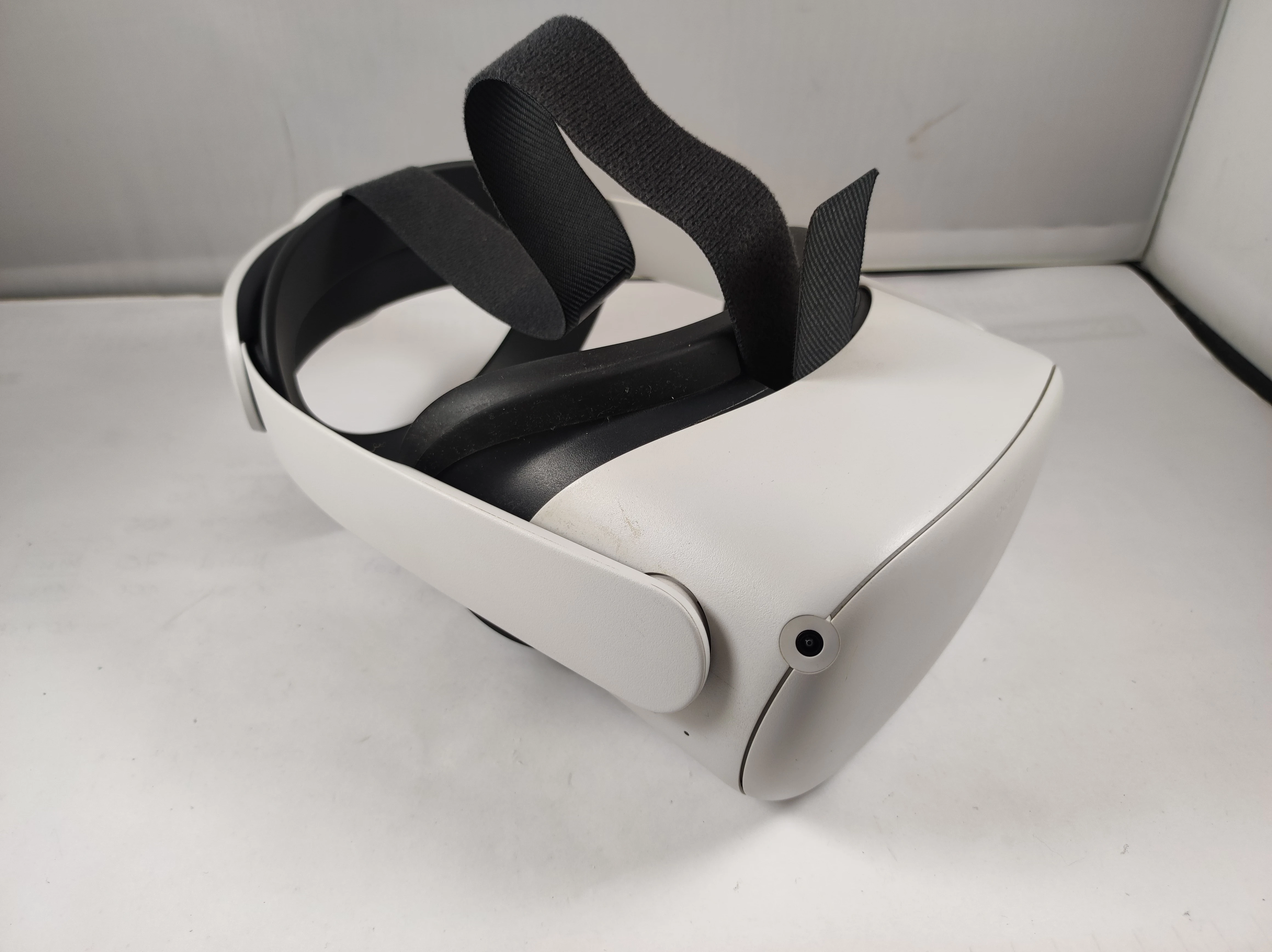 gogle-vr-oculus-meta-quest-2-komplet-stan-11323-2