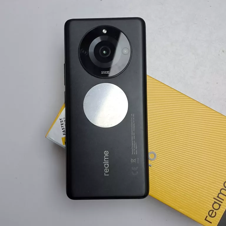 telefon-realme-11-pro-wbudowana-pamiec-202869-214189