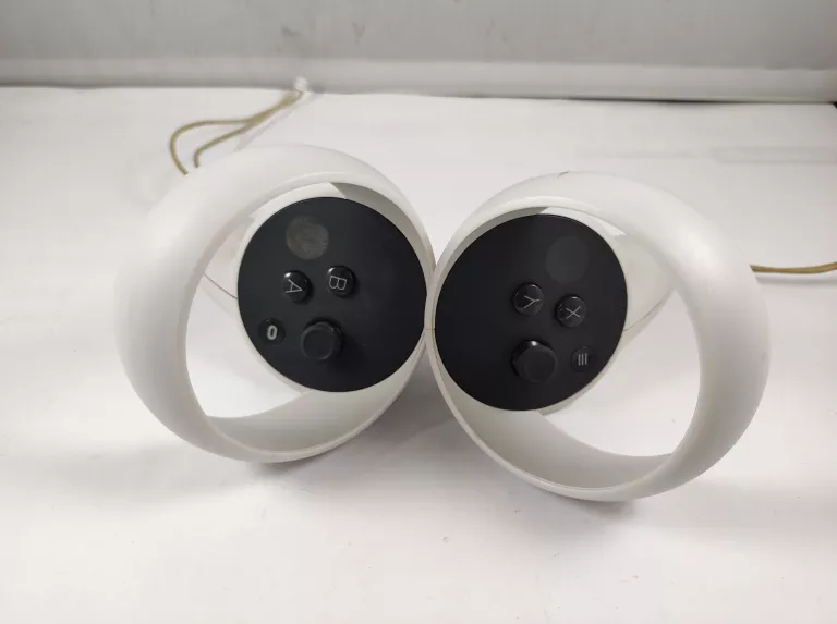 gogle-vr-oculus-meta-quest-2-komplet-wielka-rzeznicka-1-srem-centrum