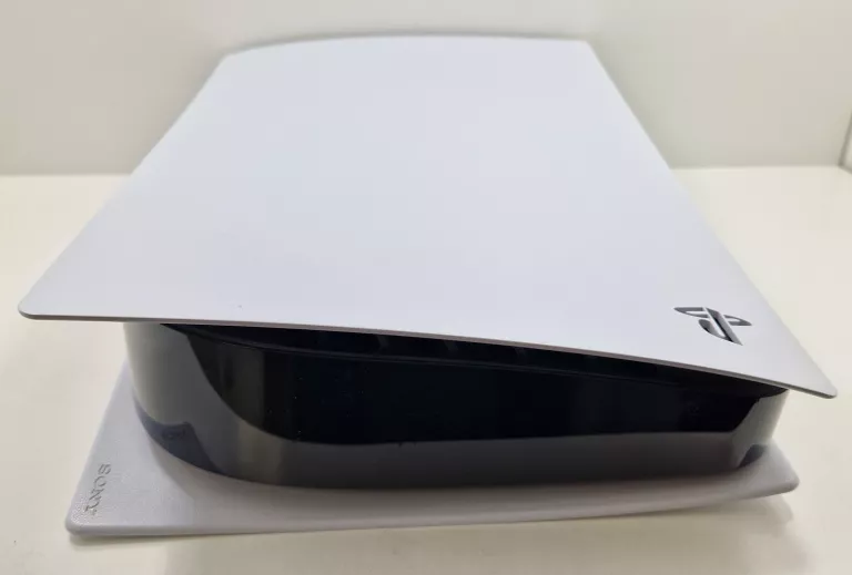 konsola-sony-playstation-5-cfi-1016a-stan-11323-2