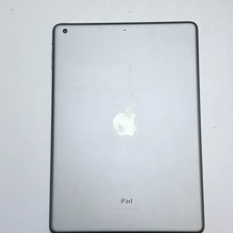 tablet-apple-ipad-air-97-1-gb-16-gb-srebrny-przekatna-ekranu-970