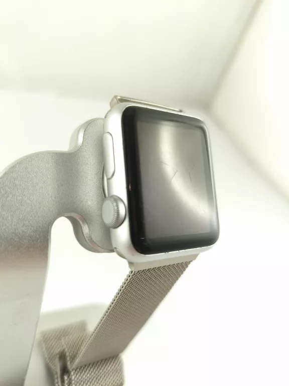 apple-watch-gen-3-ladowarka-ean-gtin-0195950645828