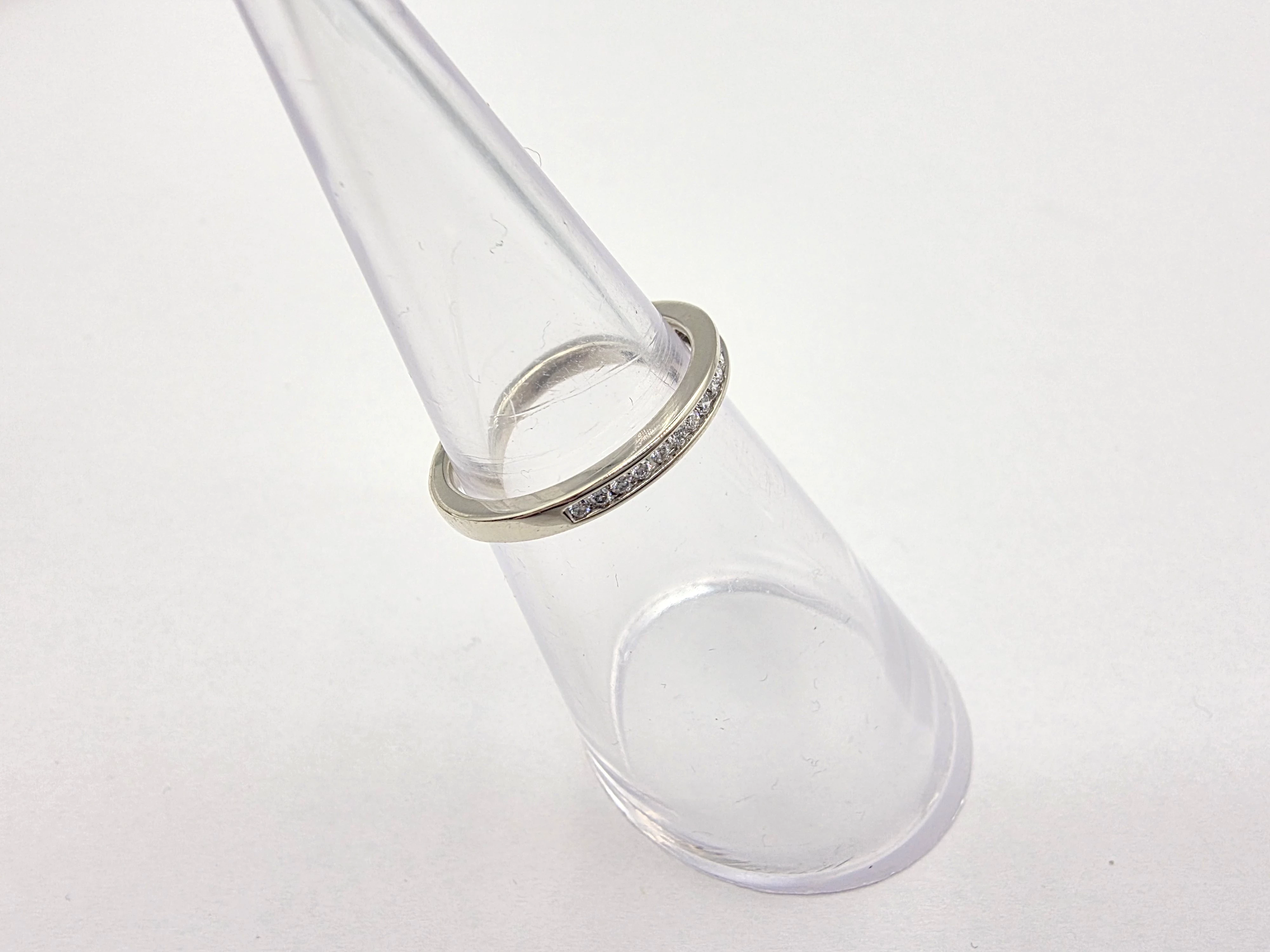 zloty-pierscionek-z-brylantami-019ct-585-267g-r15-kolor-249512-1647429