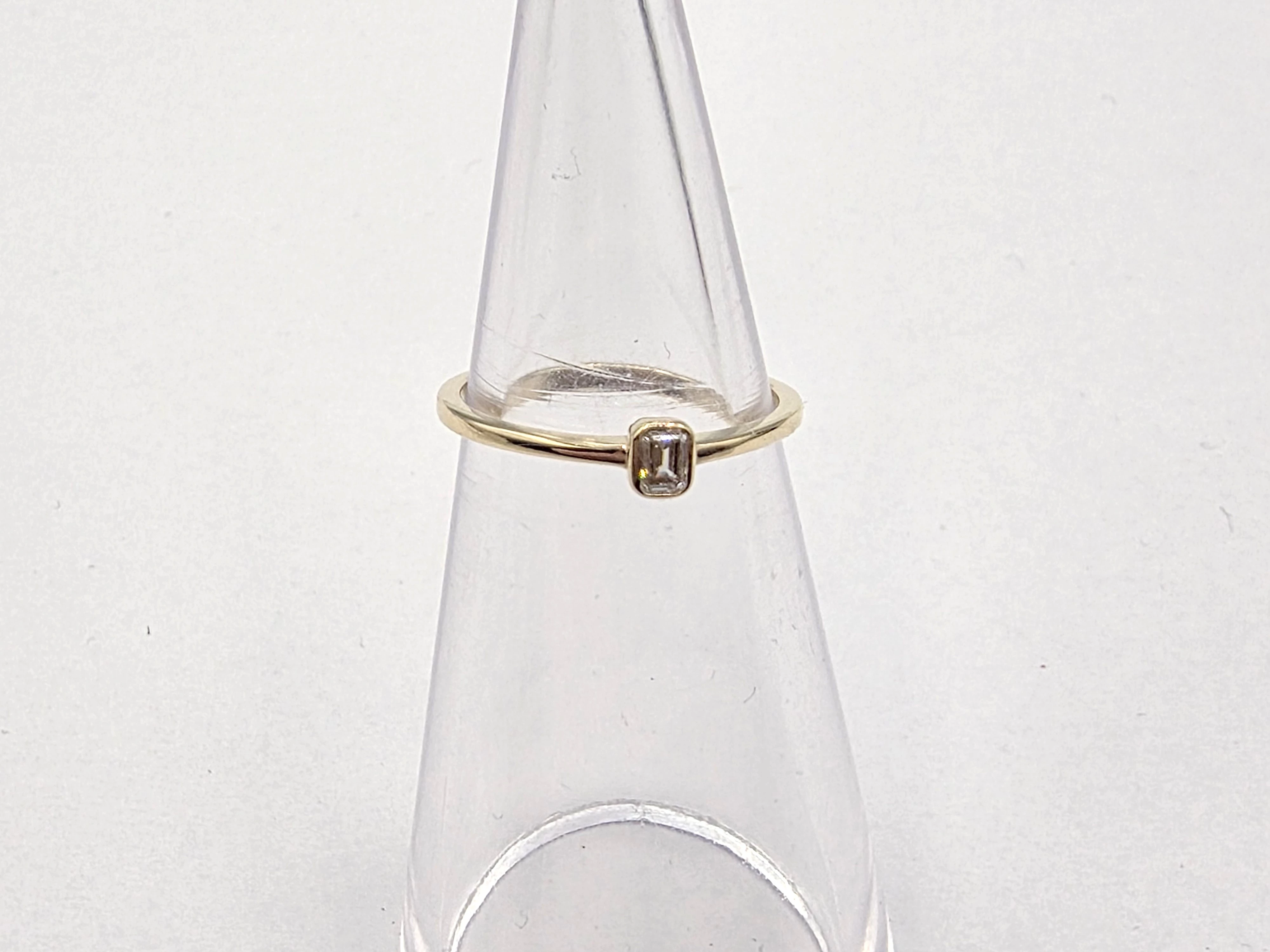 zloty-pierscionek-z-brylantem-011ct-585-148g-r15-rodzaj-2205-2