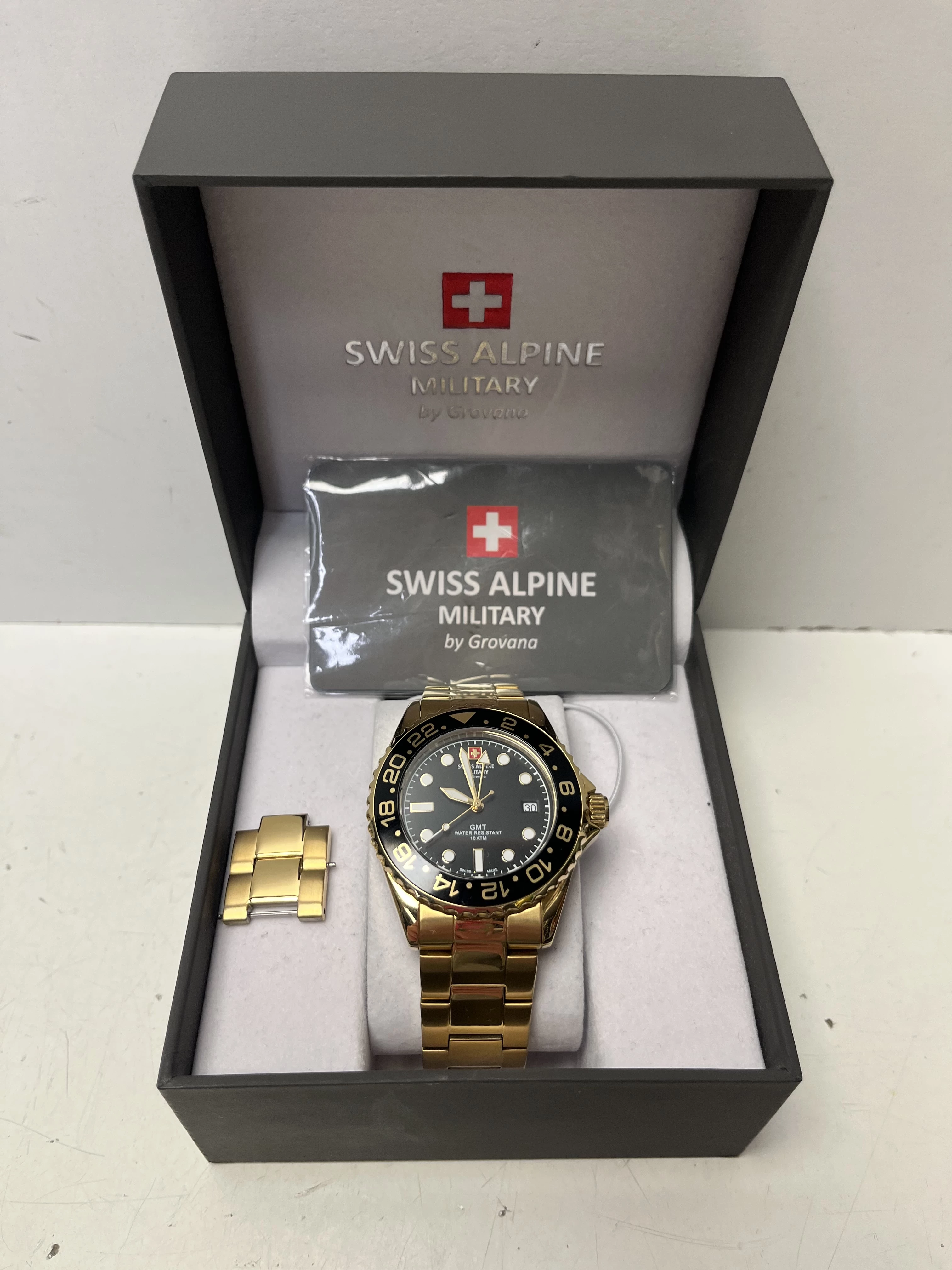 zegarek-swiss-alpine-military-7052-osiedle-teatralne-3u15-krakow