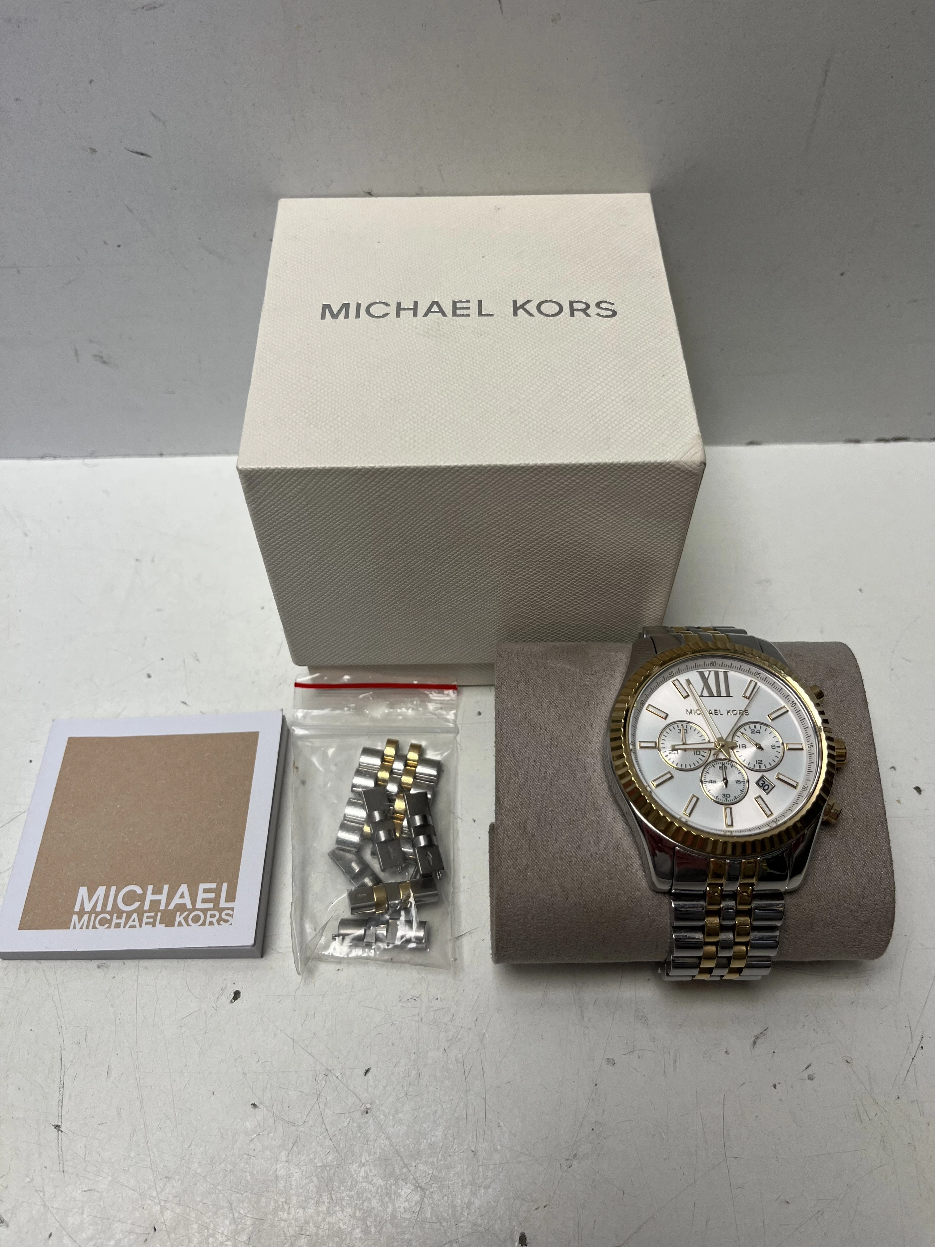 zegarek-michael-kors-mk-8344-osiedle-teatralne-3u15-krakow