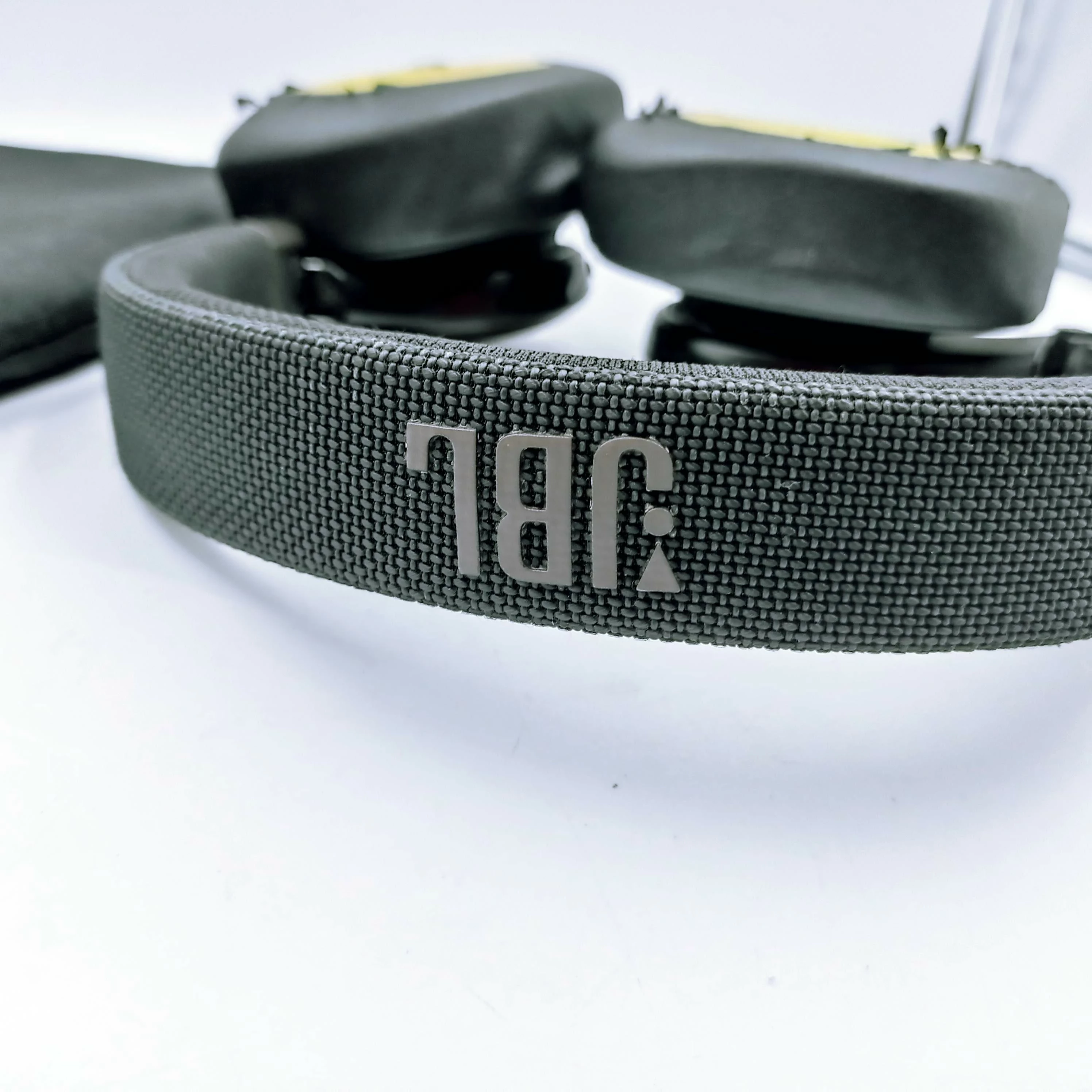 sluchawki-nauszne-jbl-live-650btnc-rodzaj-sluchawek-203681-217757