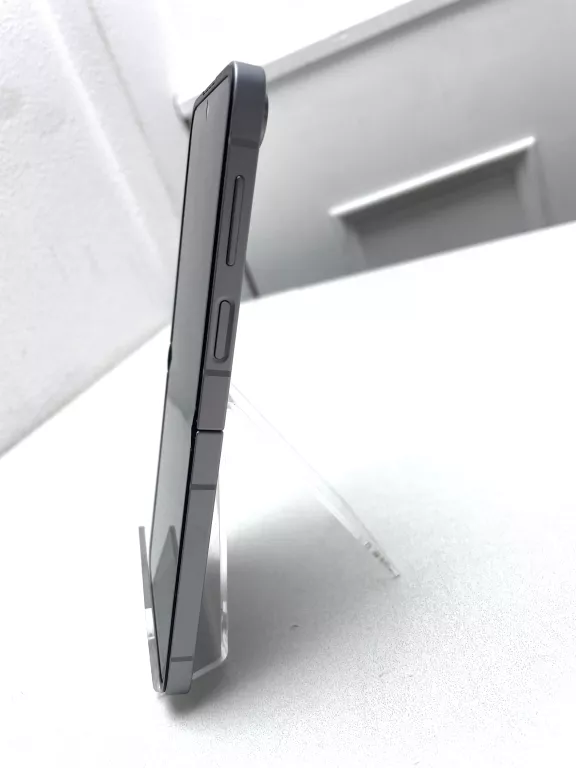 telefon-samsung-galaxy-flip6-pudelko-stan-11323-2