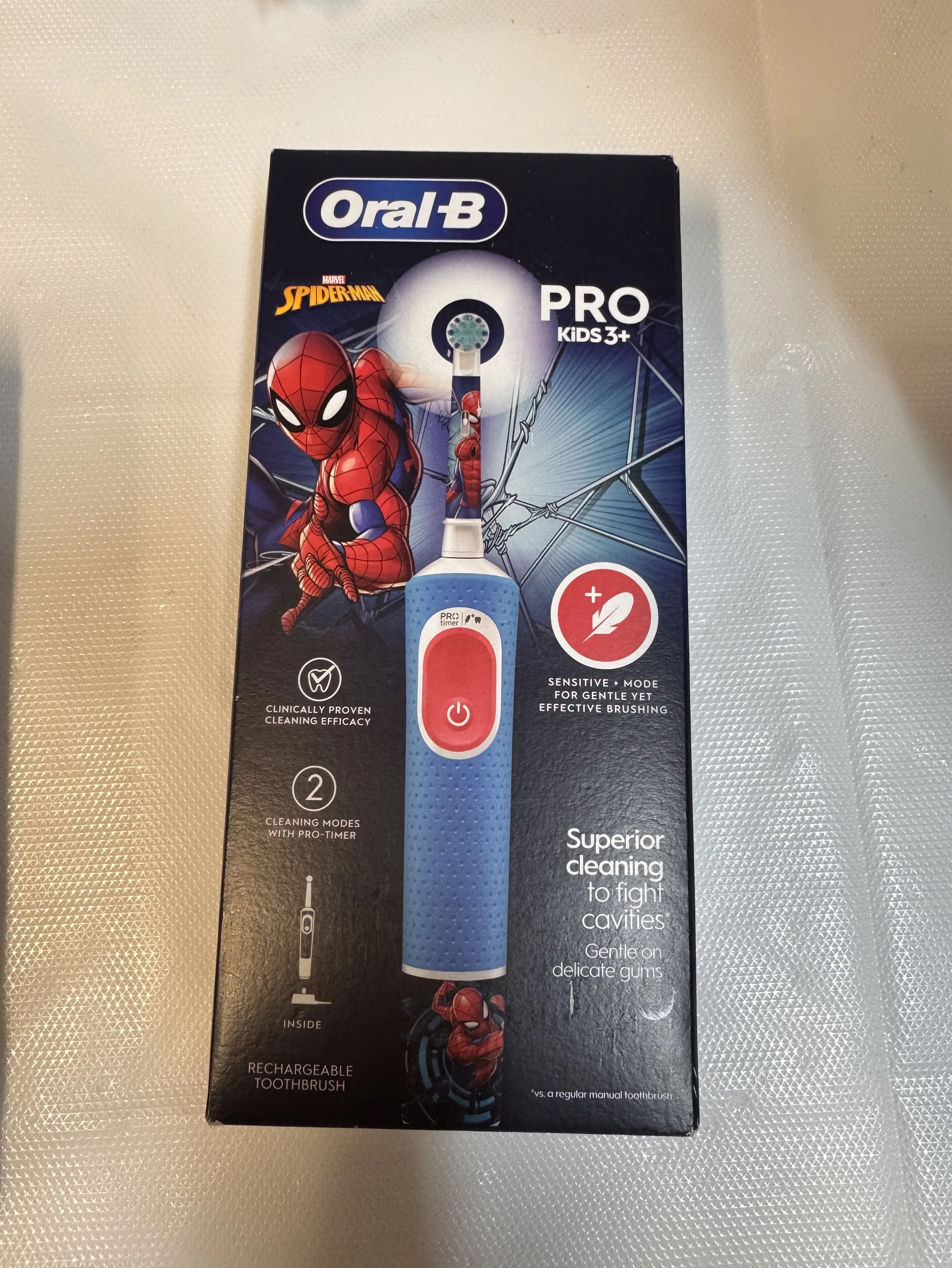 szczoteczka-elektryczna-dla-dzieci-oral-b-vitality-pro-d103-kids-spiderman-ean-gtin-8006540773567