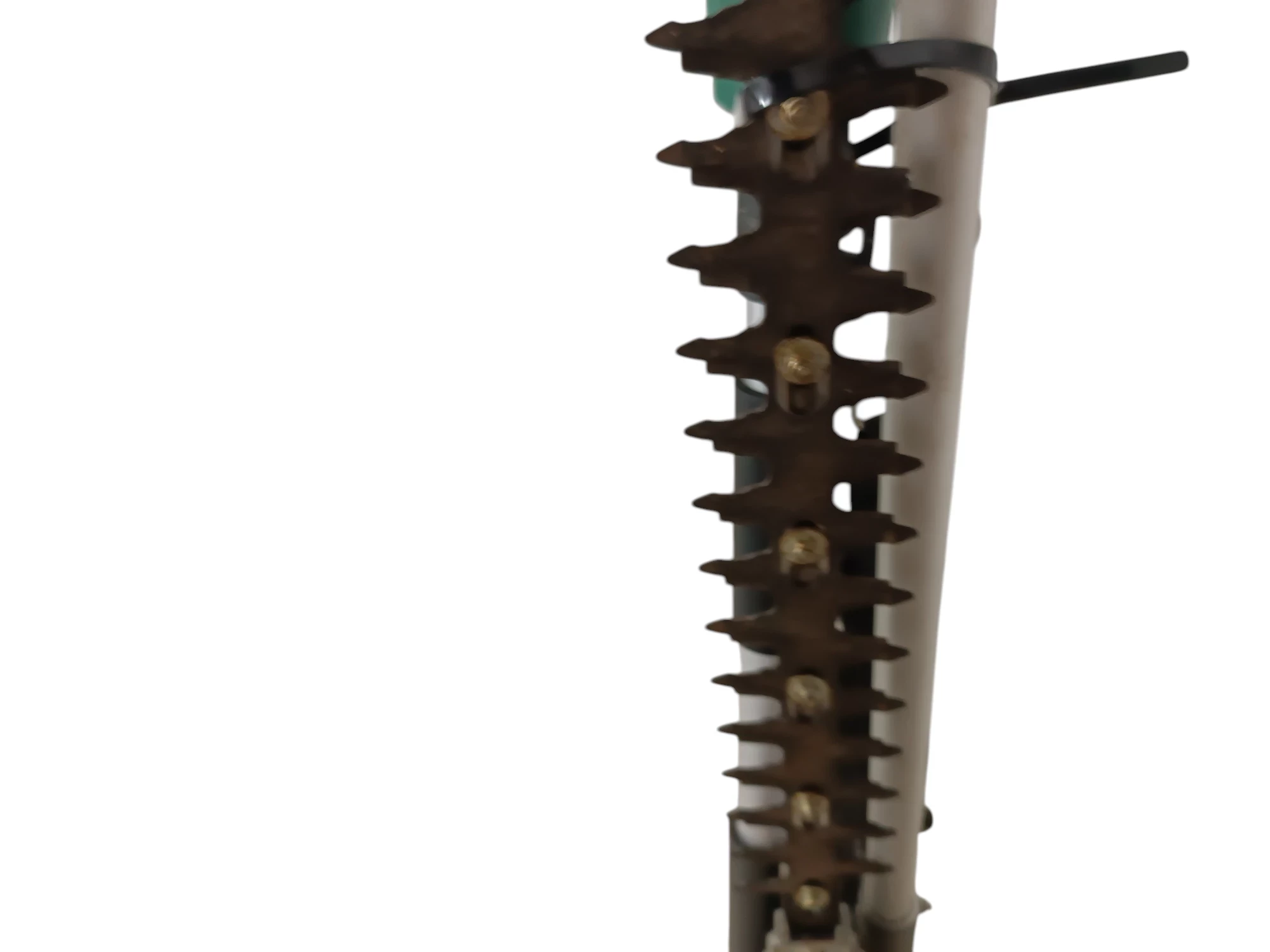 pilarka-okrzesywarka-2w1-nozyce-elektryczne-do-zywoplotu-parkside-phshe-90-ean-gtin-4055334052184