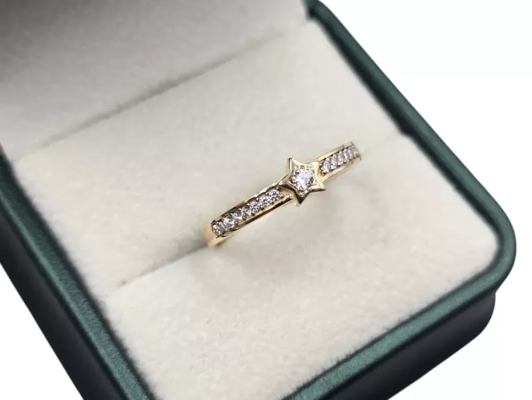 zloty-pierscionek-p101-p585-w238-r16-rodzaj-2205-2