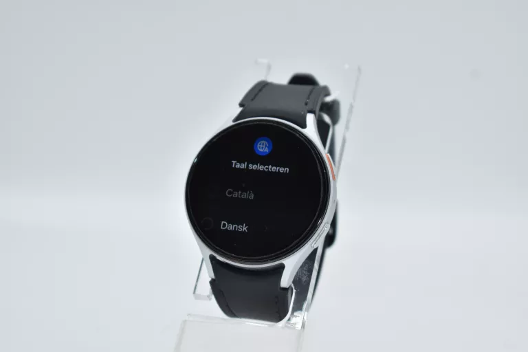 smartwatch-samsung-galaxy-watch-7-model-249460-1921415