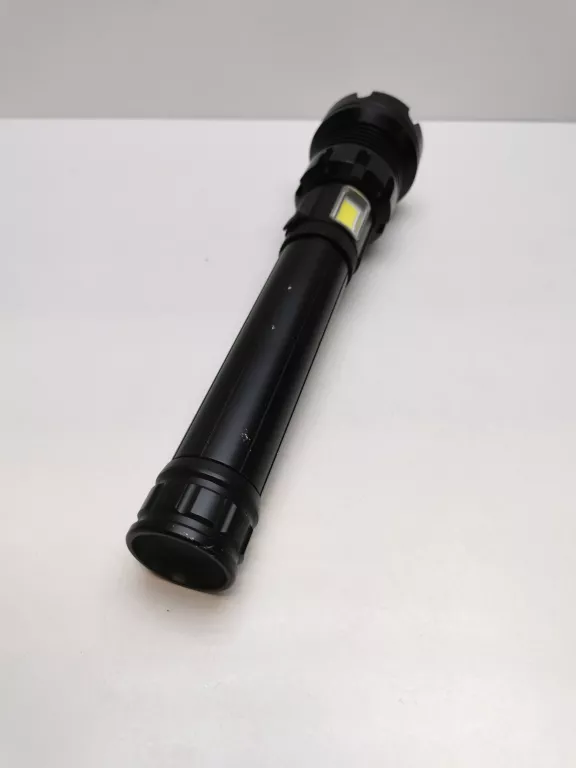 latarka-taktyczna-akumulatorowa-wojskowa-7-trybow-bardzo-mocna-latarka-led-rodzaj-16428-2