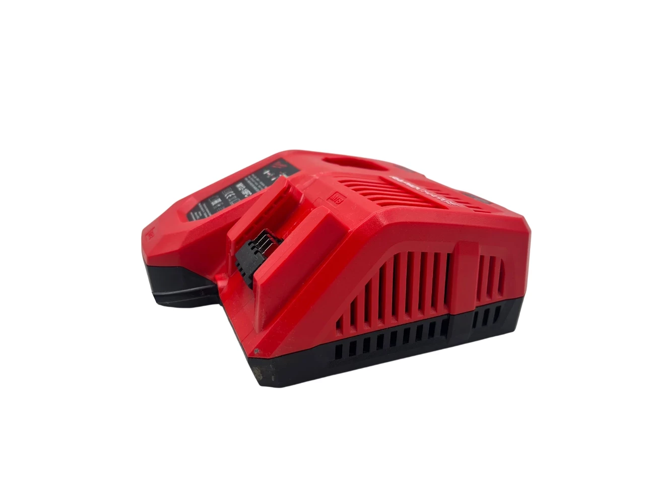 ladowarka-do-akumulatorow-milwaukee-m12-18fc-240v-60hz-155w-stan-11323-2