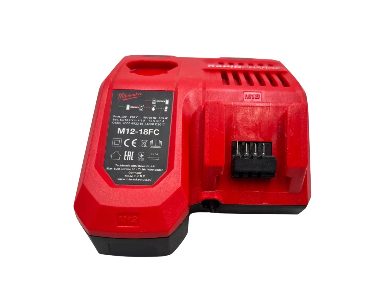 ladowarka-do-akumulatorow-milwaukee-m12-18fc-240v-60hz-155w-komunardow-142-swidnica-3w-poludnie