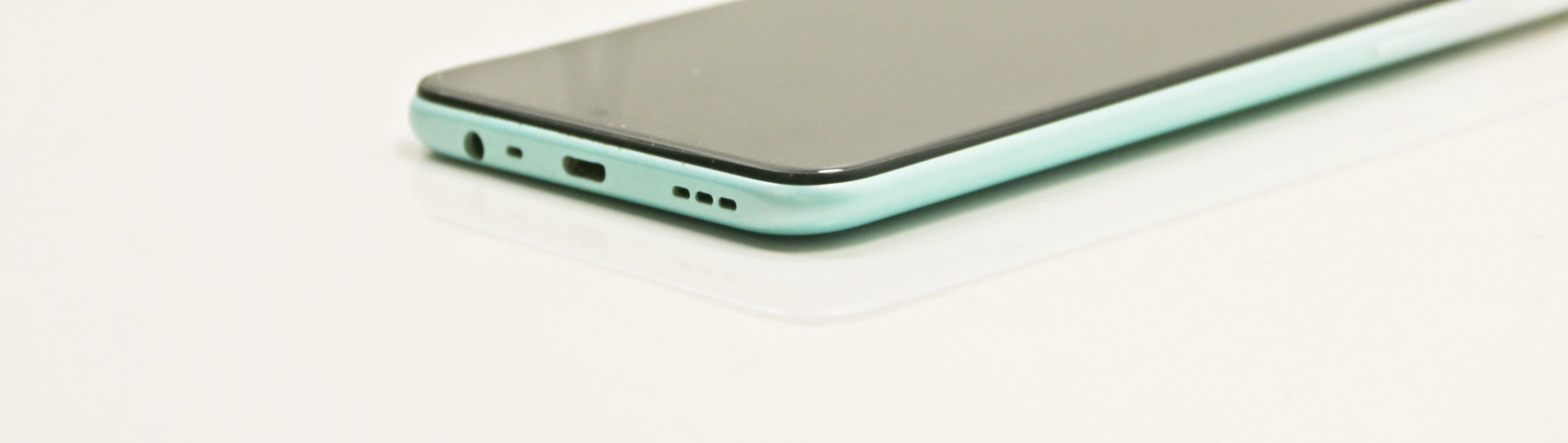 telefon-oppo-a31-464gb-przekatna-ekranu-650