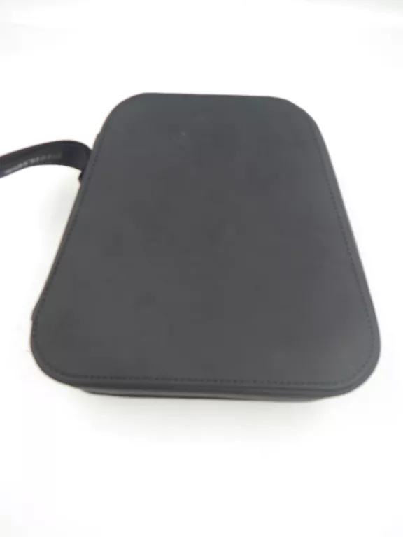 sluchawki-bezprzewodowe-nauszne-mikrofon-philips-fidelio-l3-hi-res-audio-ean-gtin-4895229108394