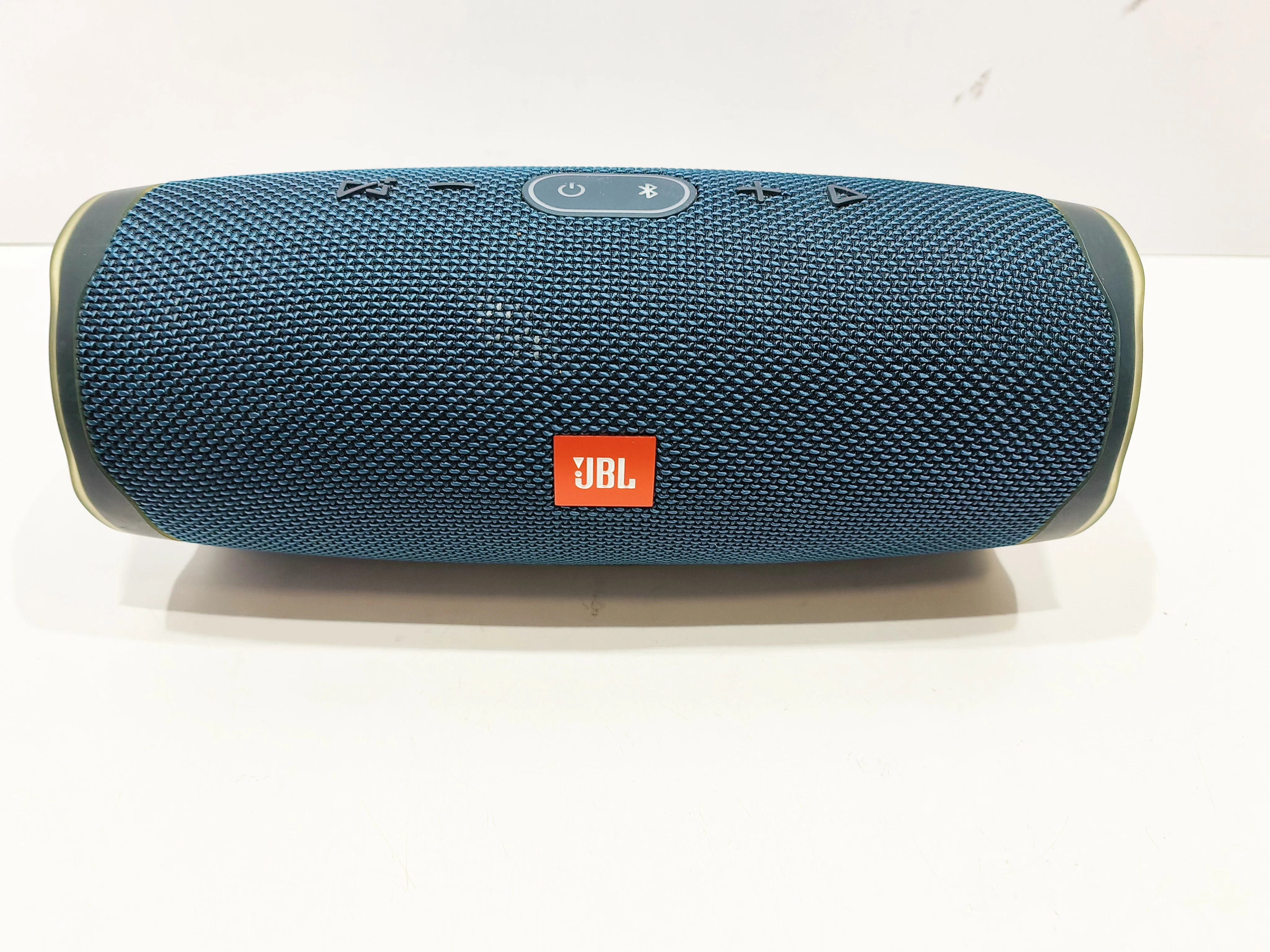 glosnik-jbl-charge-4-wyszynskiego-11-lukow