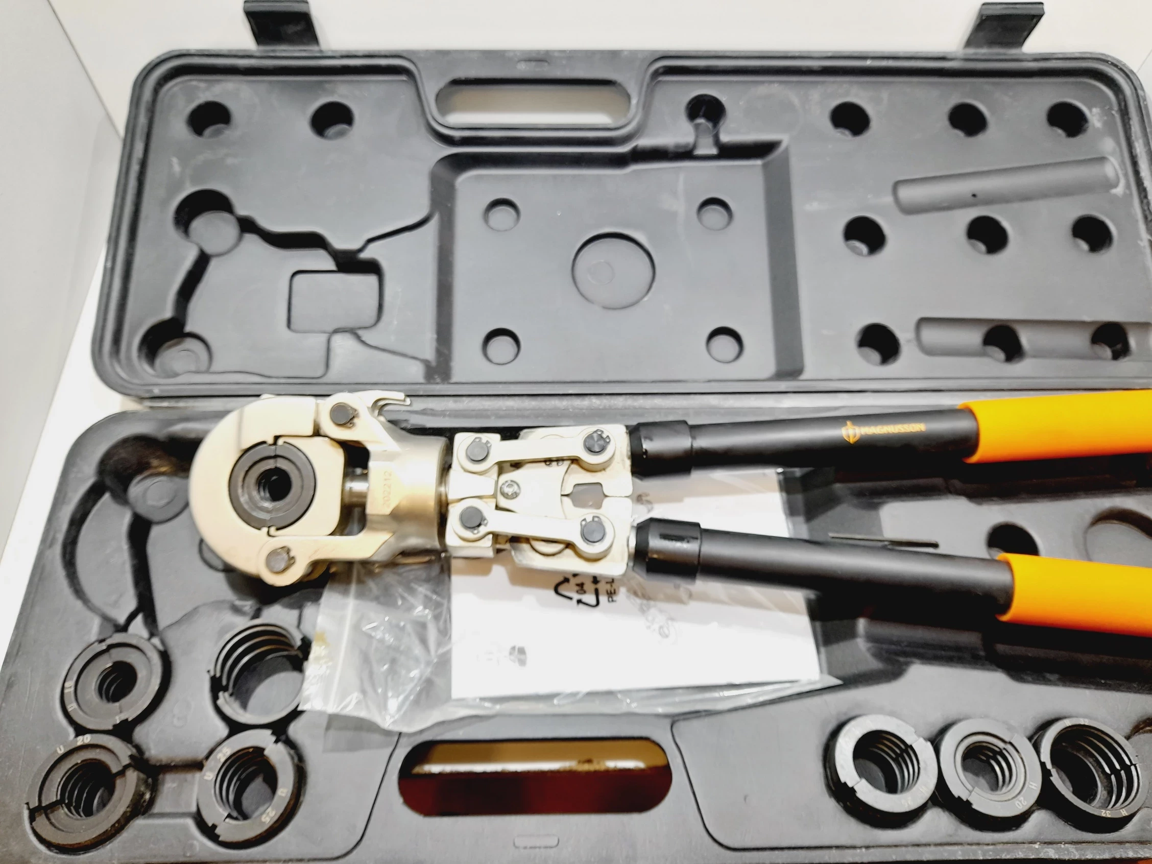 zaciskarka-pex-magnusson-16-32-mm-budziszynska-107d-sj-wroclaw