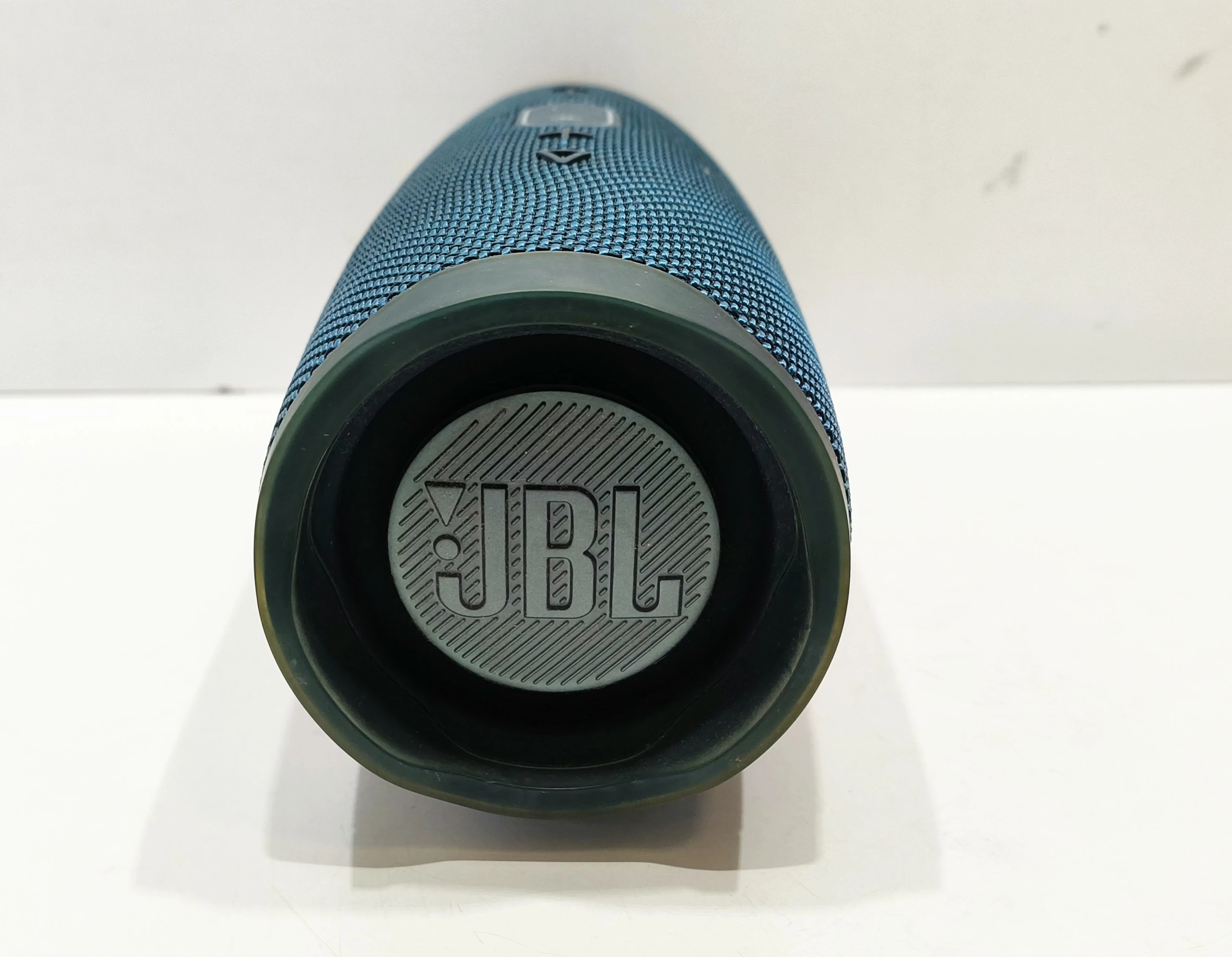 glosnik-jbl-charge-4-moc-3000