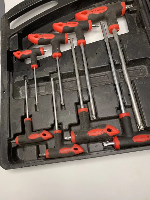 energy-zestaw-kluczy-srubokretow-torx-i-imbus-waga-produktu-z-opakowaniem-jednostkowym-2800