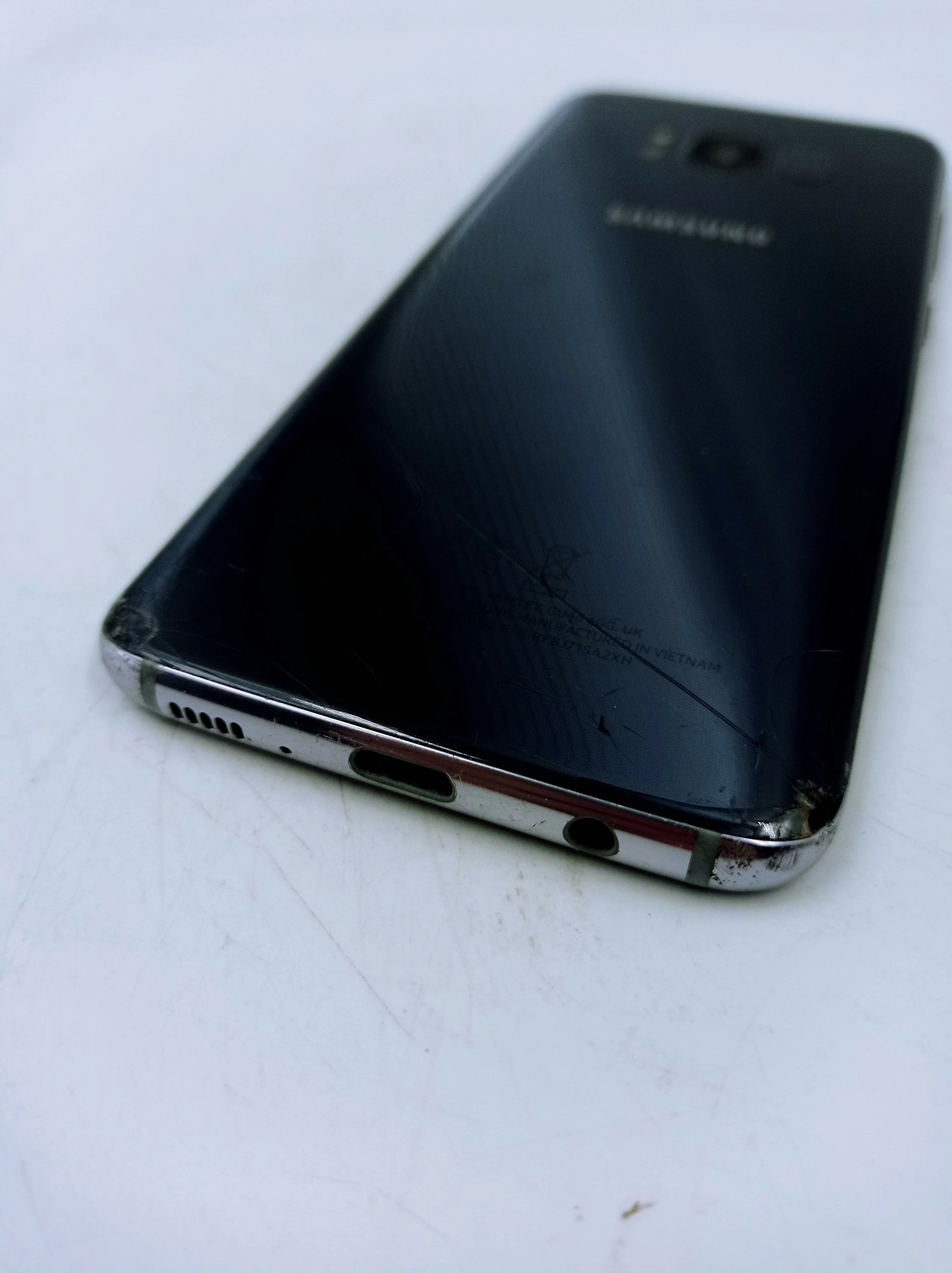 telefon-samsung-s8-at-opis-stan-11323-2