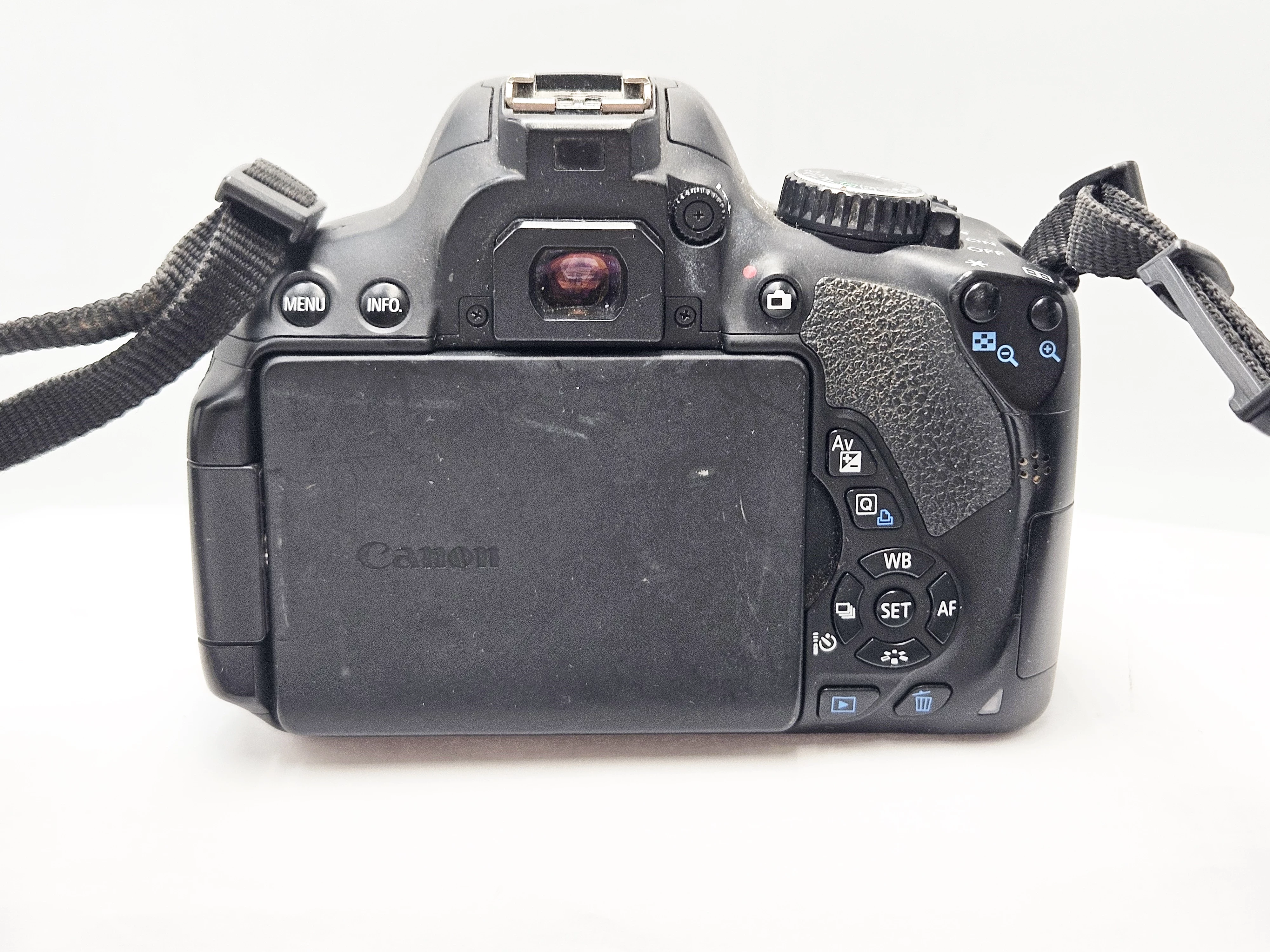 aparat-canon-eos-650d-obiektyw-sigma-zoom-17-35mm-lad-torba-stan-11323-2