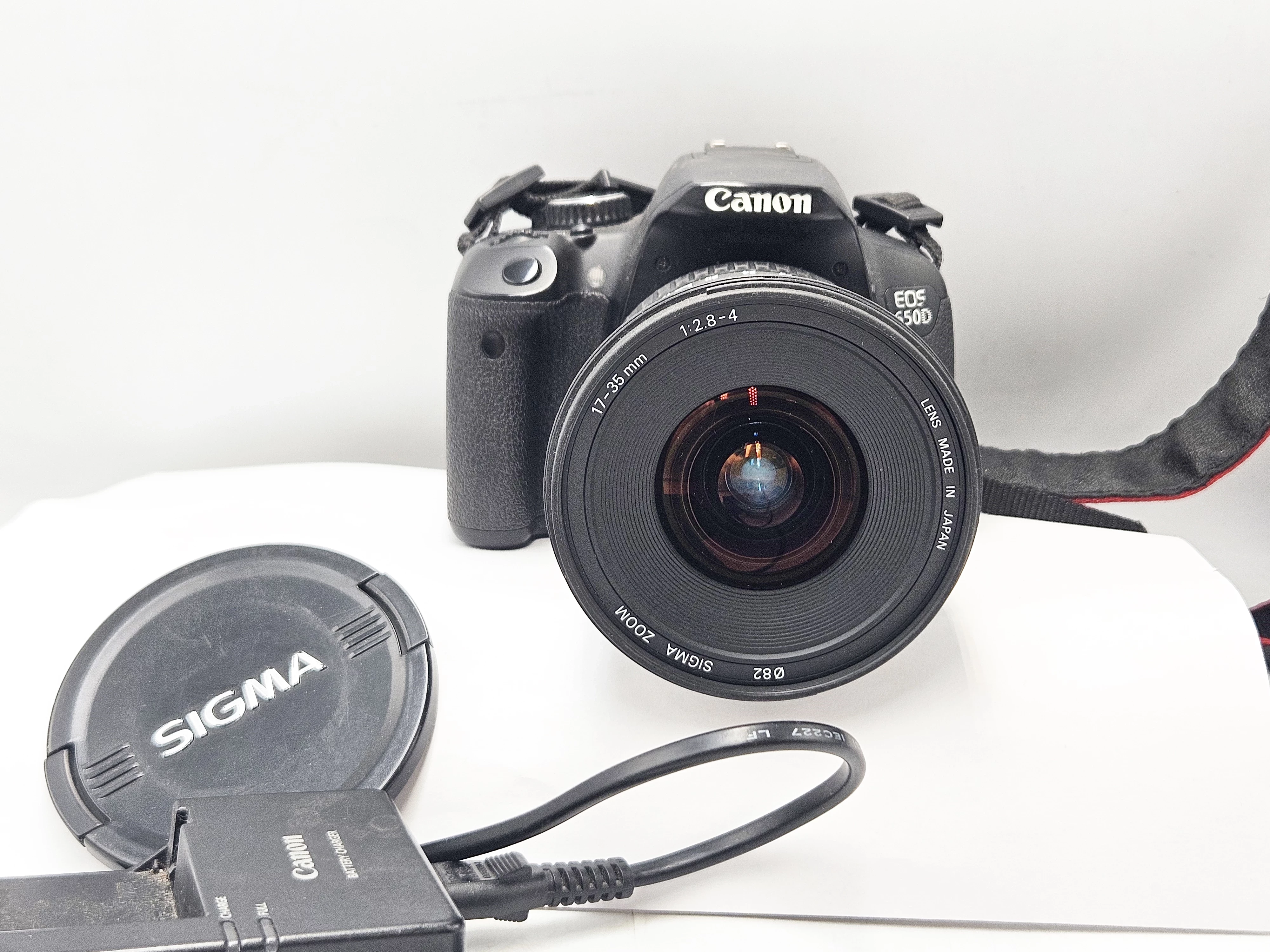 aparat-canon-eos-650d-obiektyw-sigma-zoom-17-35mm-lad-torba-rozmiar-matrycy-206882-228774