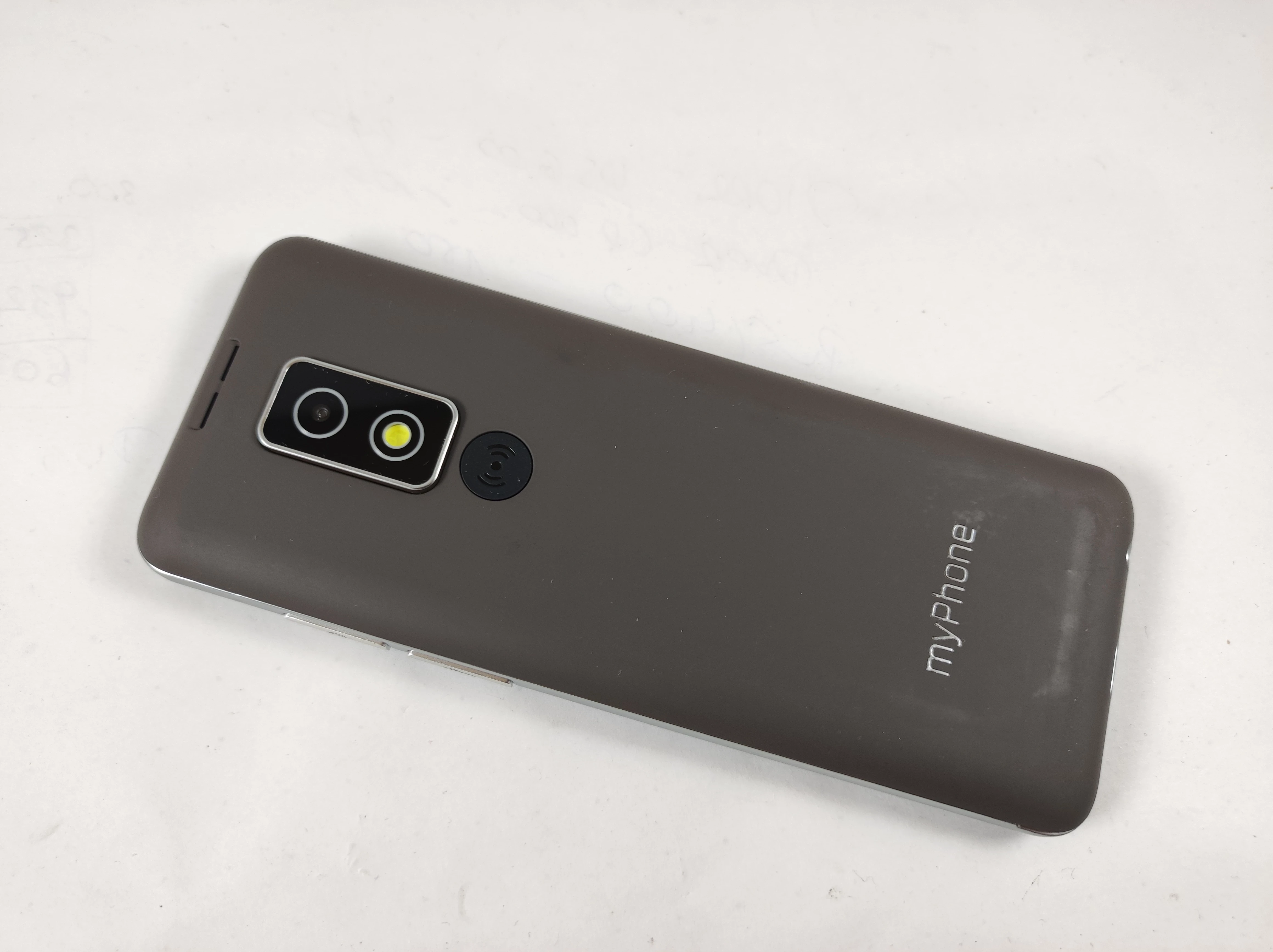 myphone-bueno-lte-wbudowana-pamiec-202869-214229