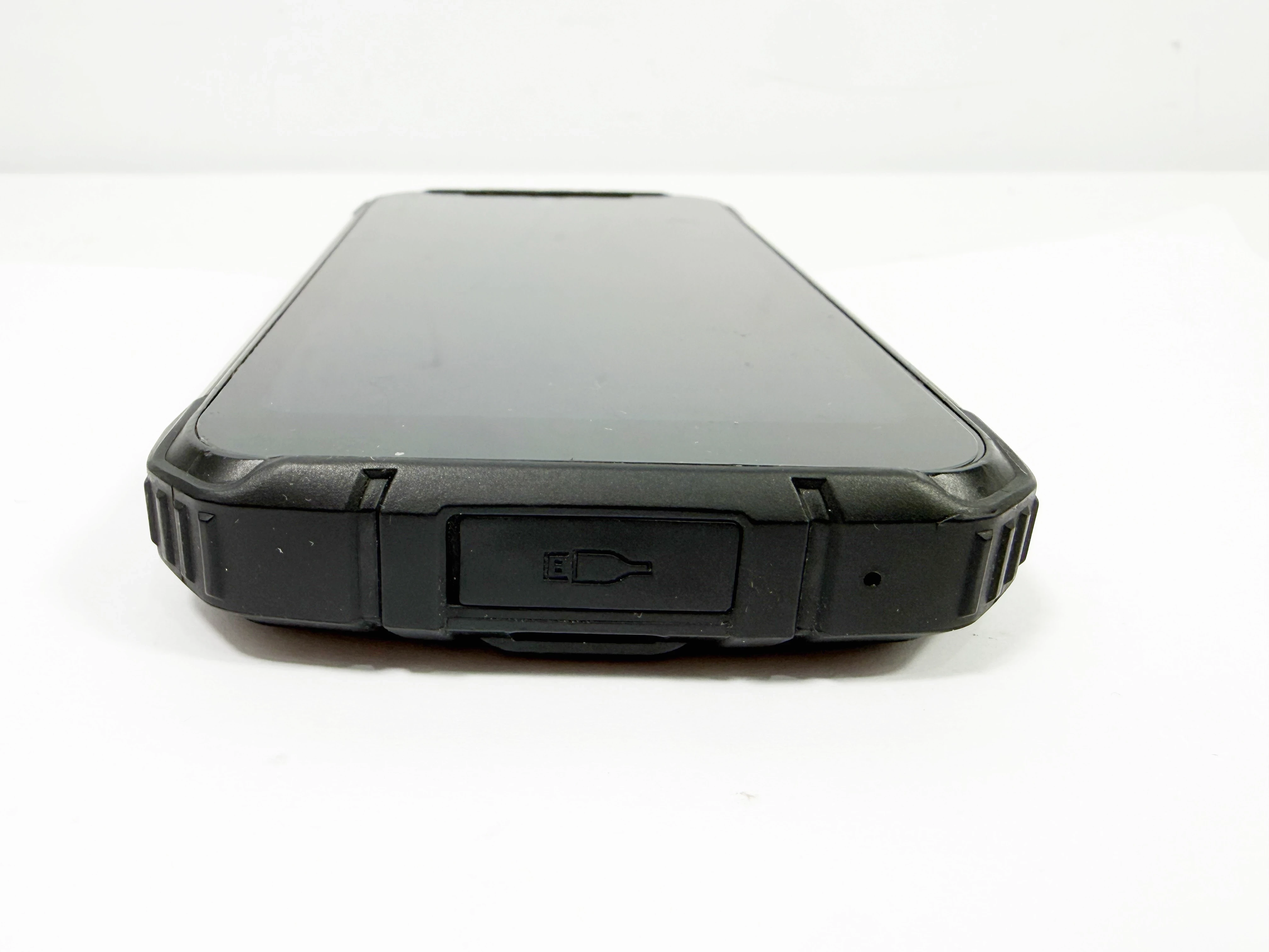 telefon-pancerny-doogee-s59-pro-4128-gb-okazja-przekatna-ekranu-571