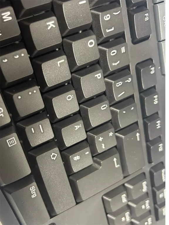 klawiatura-logitech-mk270-plus-mysz-adapter-stan-11323-2