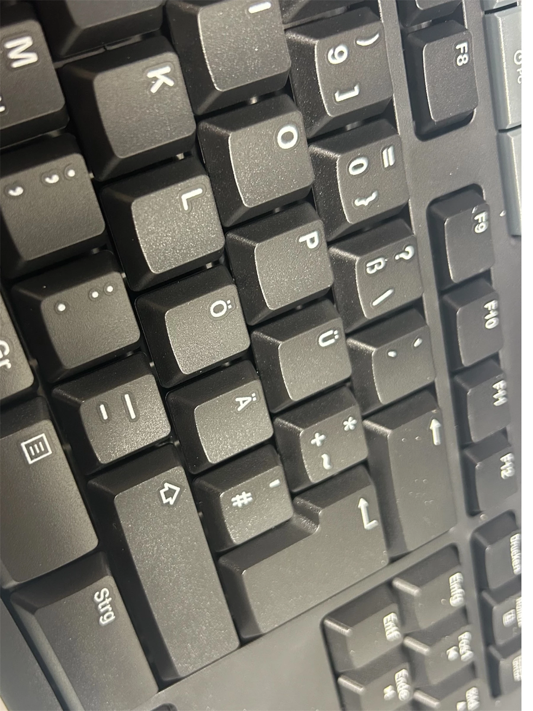 klawiatura-logitech-mk270-plus-mysz-adapter-stan-11323-2