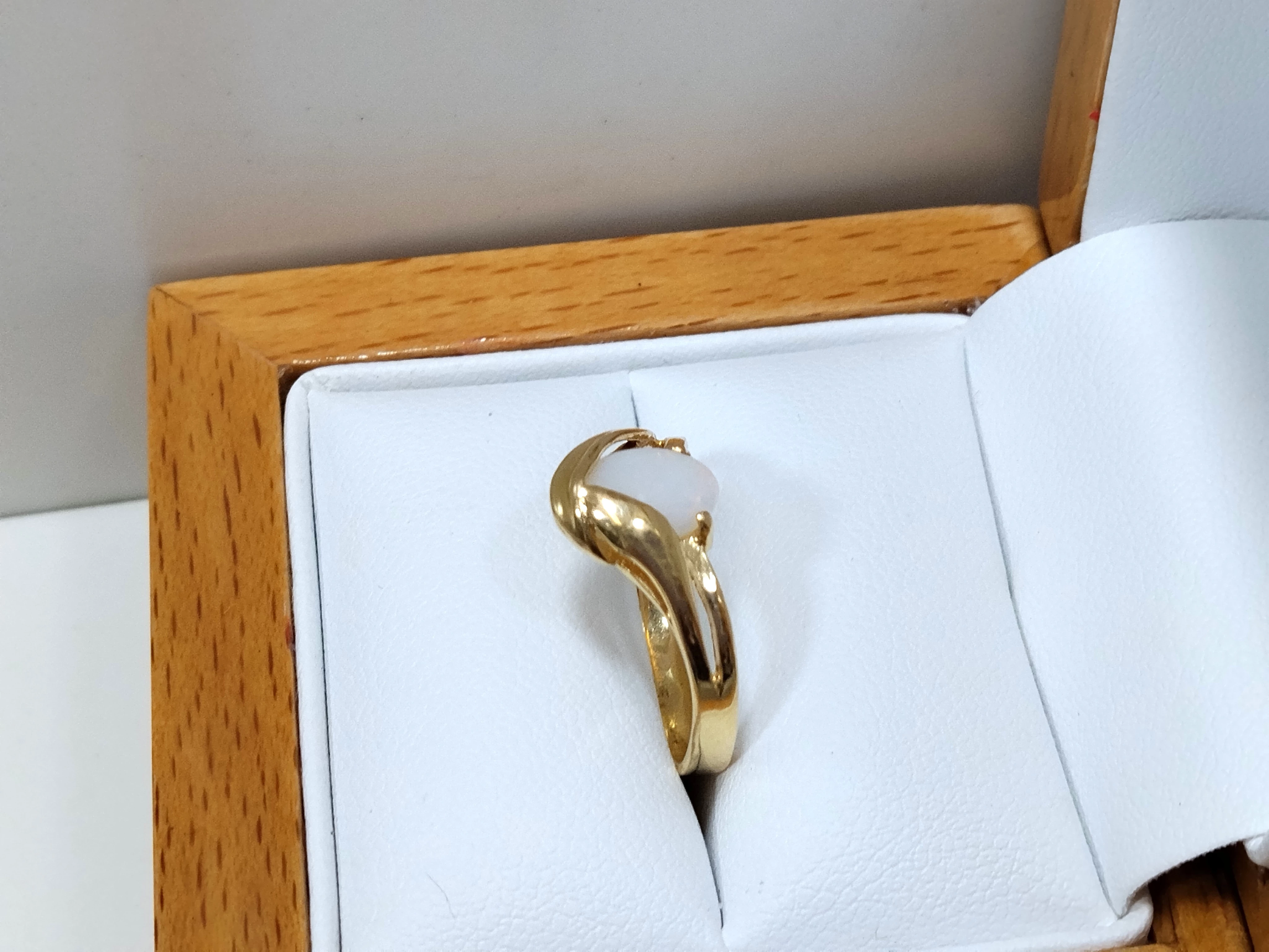 zloty-pierscionek-kamien-585-199g-r14-ean-gtin-5903772040425