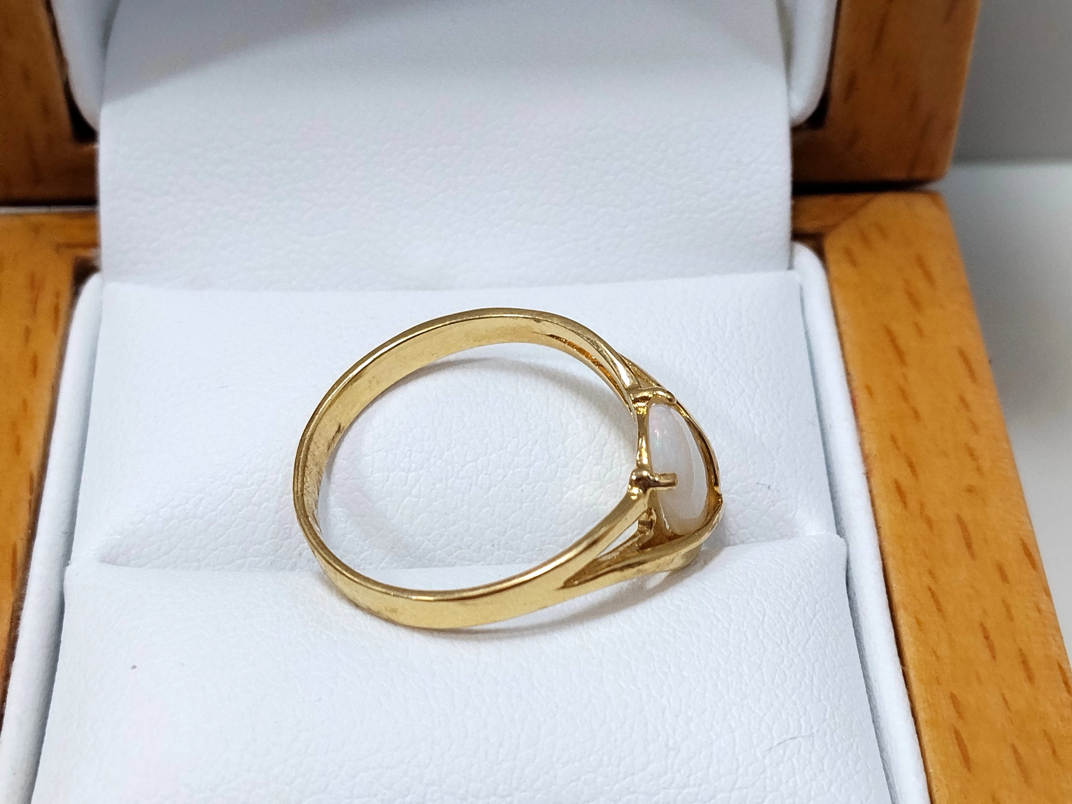 zloty-pierscionek-kamien-585-199g-r14-kamien-17088-128