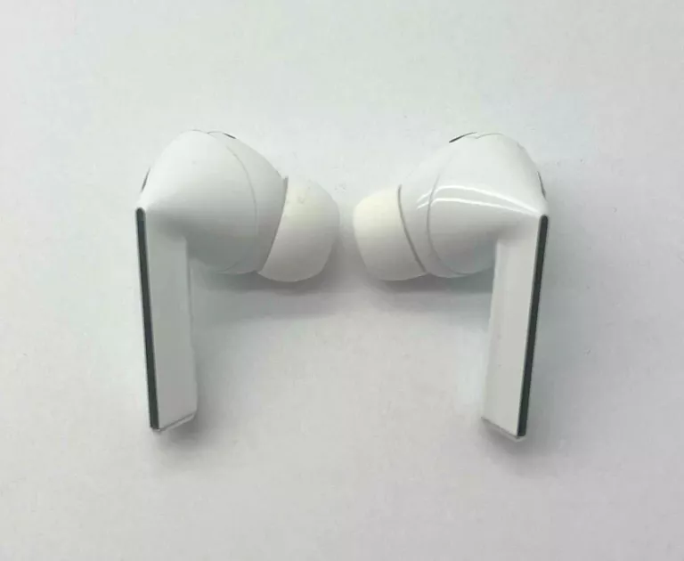 sluchawki-samsung-buds-3-pro-kolor-dominujacy-129357-2