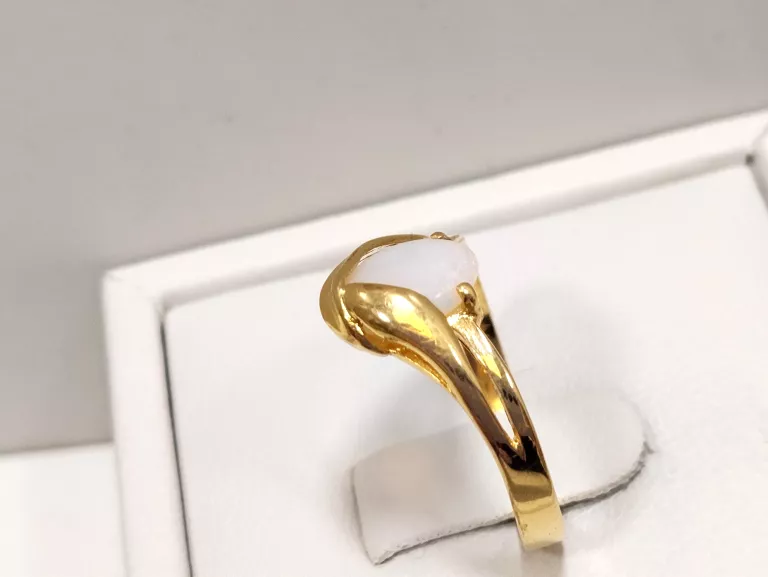 zloty-pierscionek-kamien-585-199g-r14-motyw-129129-1924399