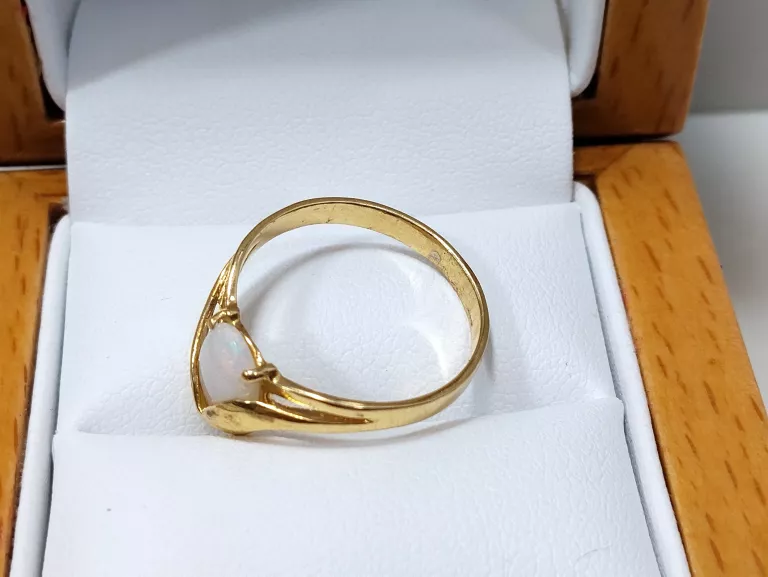 zloty-pierscionek-kamien-585-199g-r14-material-15835-2