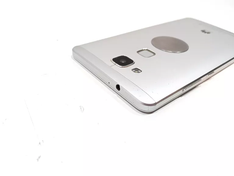 telefon-huawei-ascend-mate-7-stan-11323-2