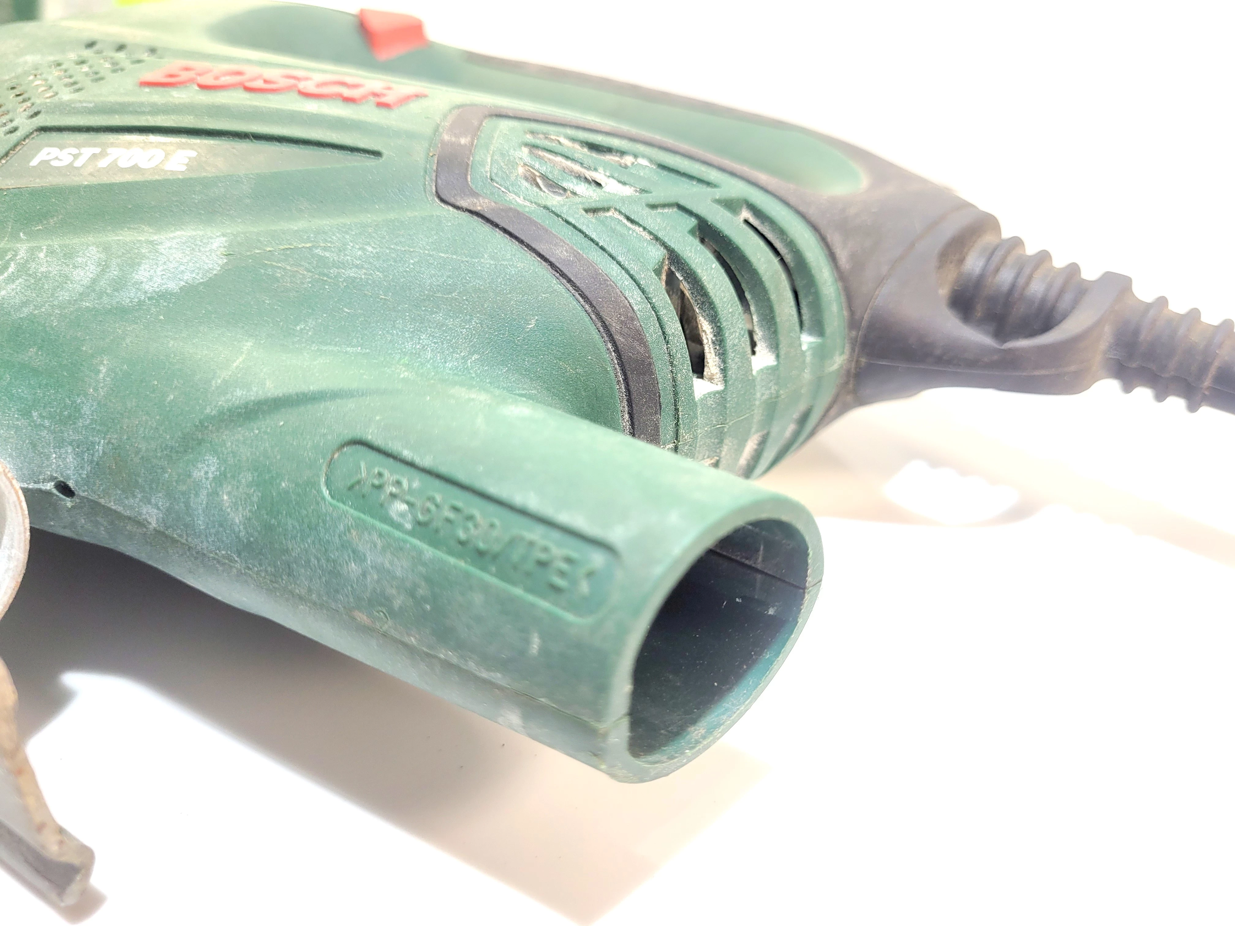 wyrzynarka-bosch-pst-700-e-230v-500w-mocowanie-brzeszczotu-205041-222245